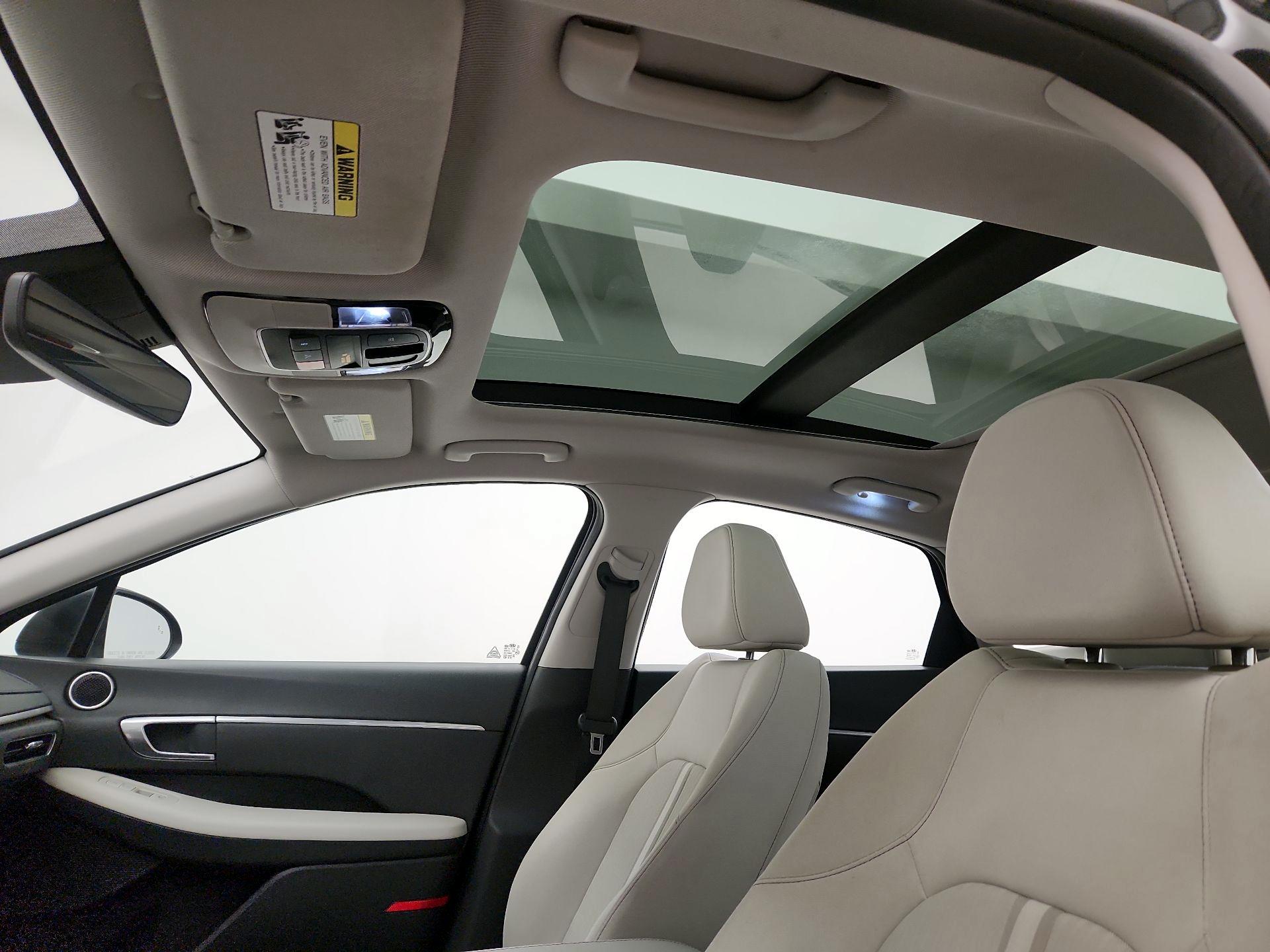 Thumbnail: 2022 Hyundai Sonata - 19