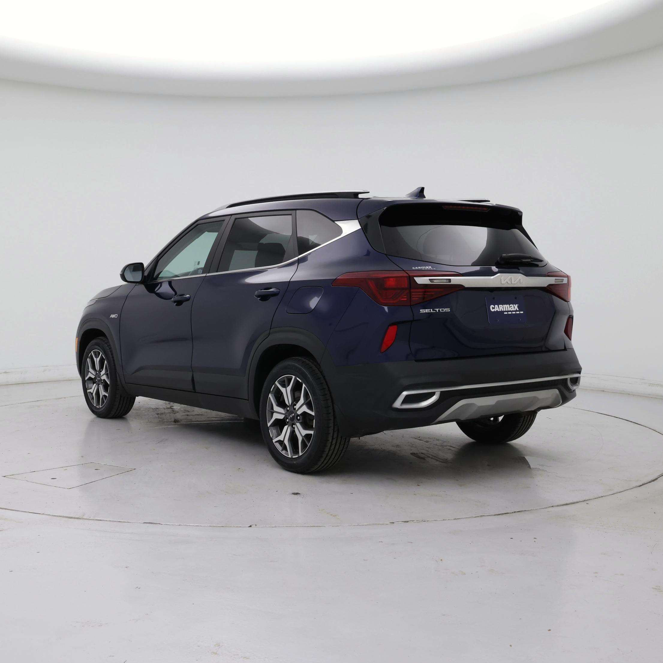 Thumbnail: 2023 Kia Seltos - 2