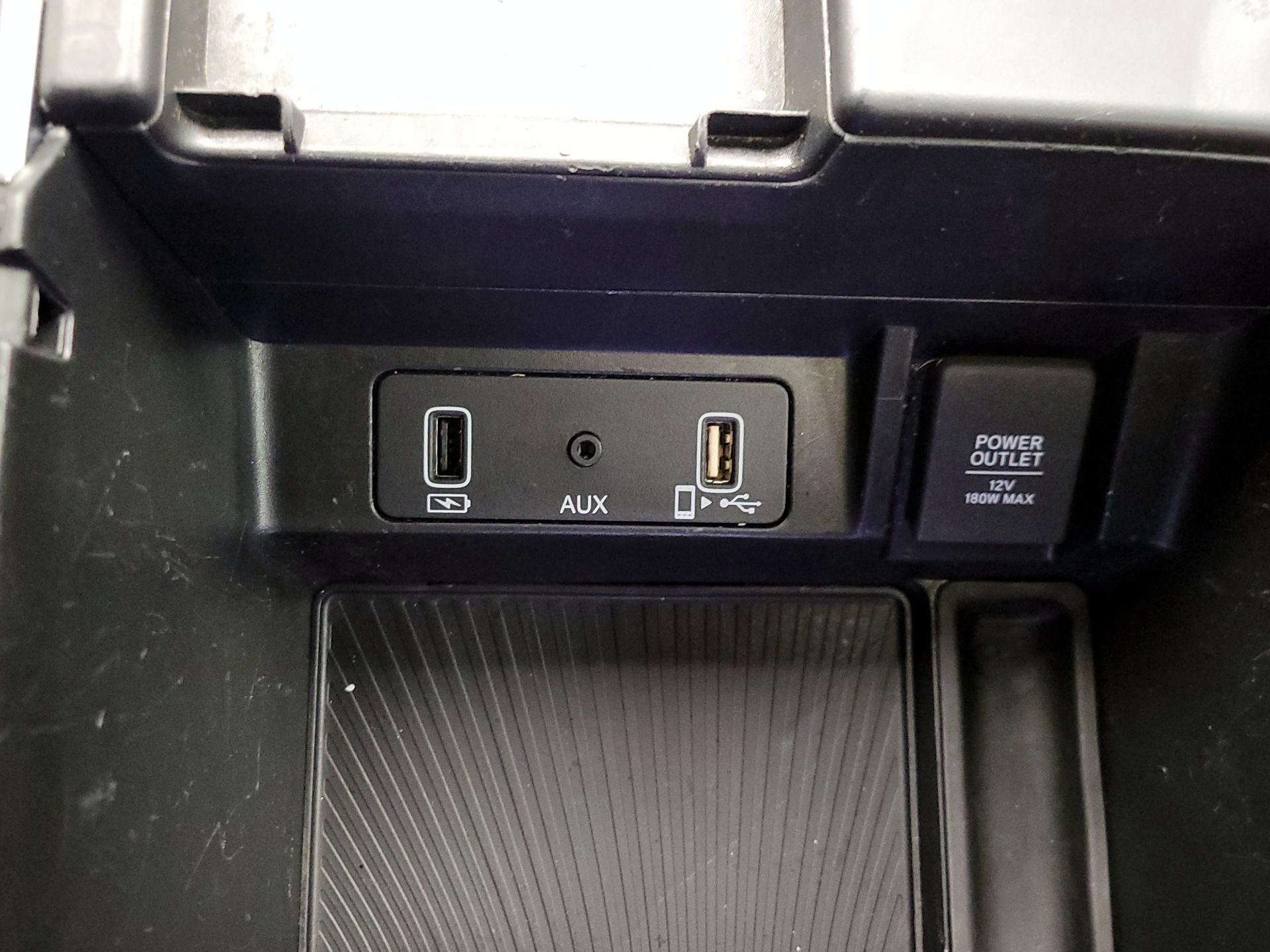 Thumbnail: 2023 Acura TLX - 19