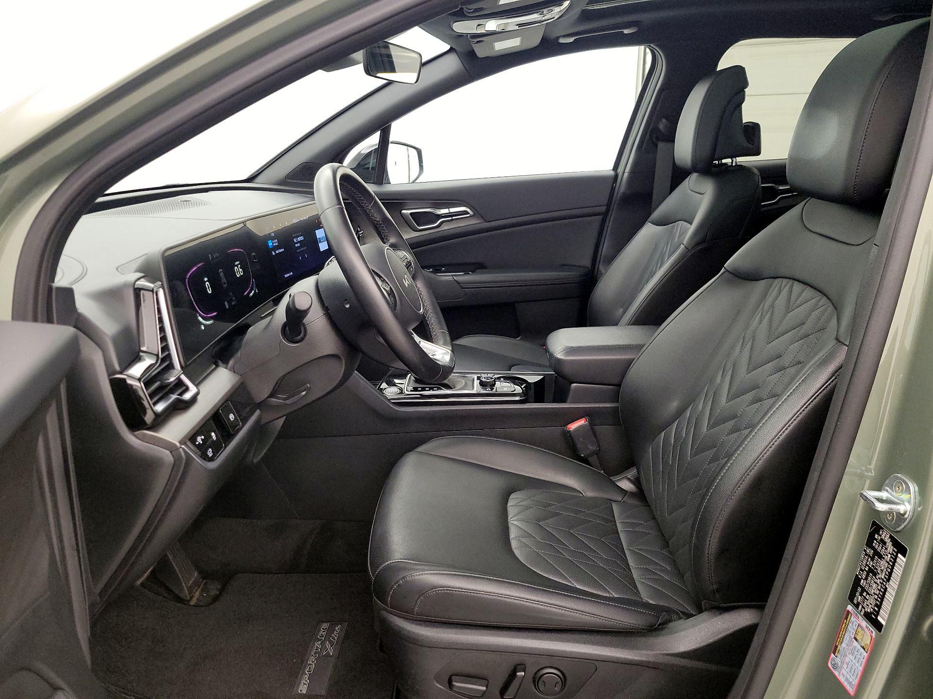 Thumbnail: 2023 Kia Sportage - 11