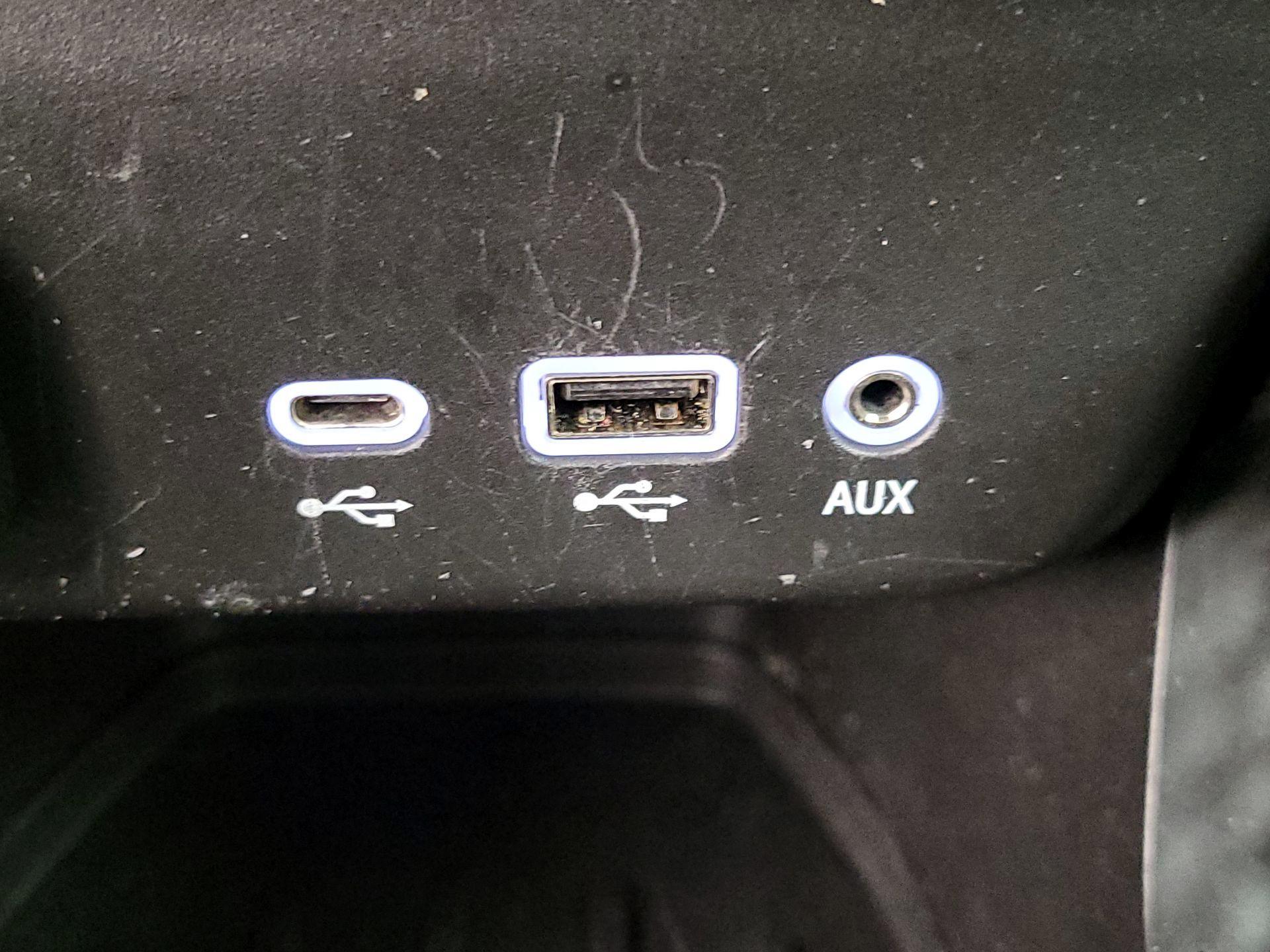 Thumbnail: 2021 Chevrolet TrailBlazer - 18