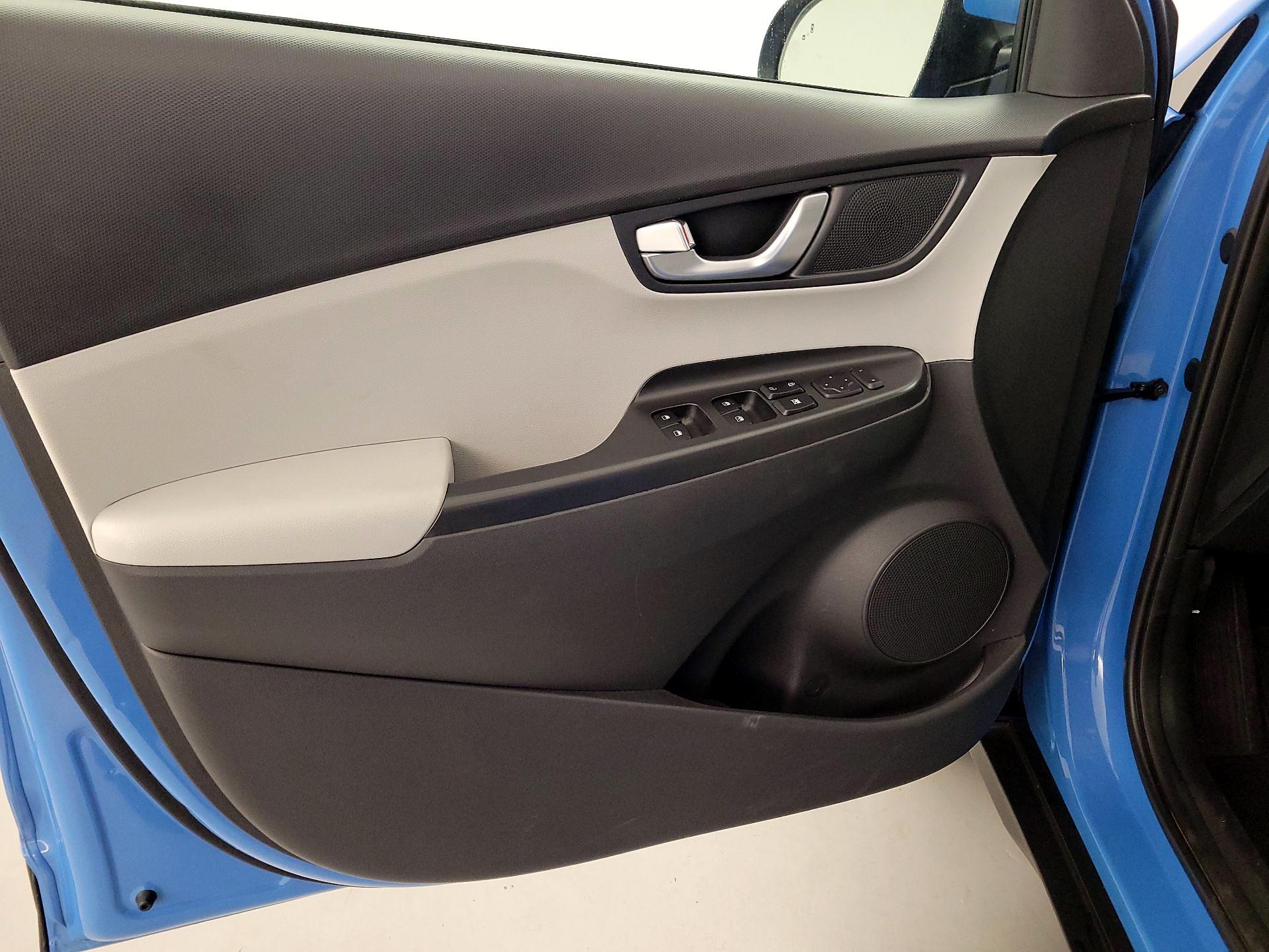 Thumbnail: 2023 Hyundai Kona - 12