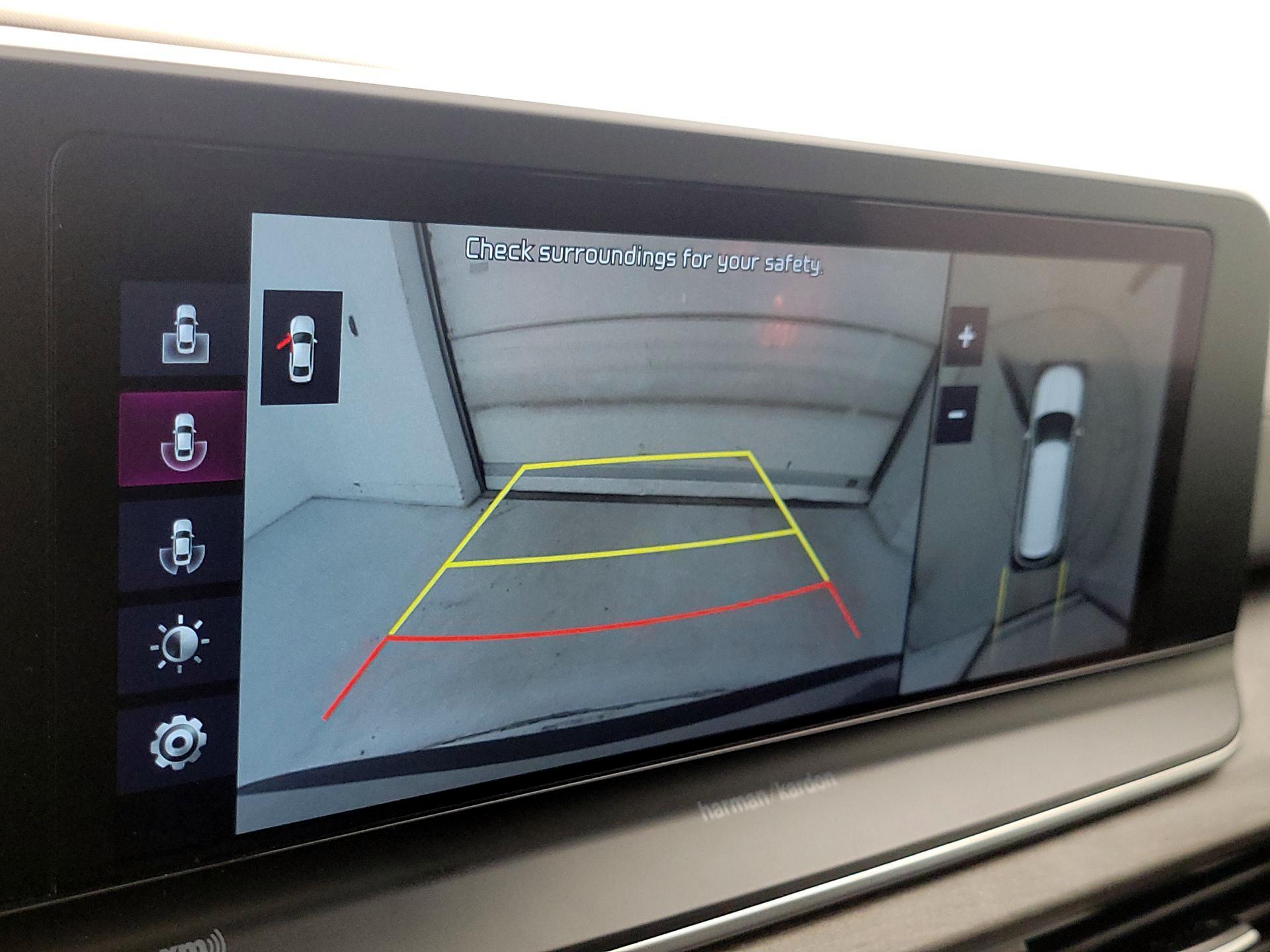 Thumbnail: 2021 Kia Telluride - 15