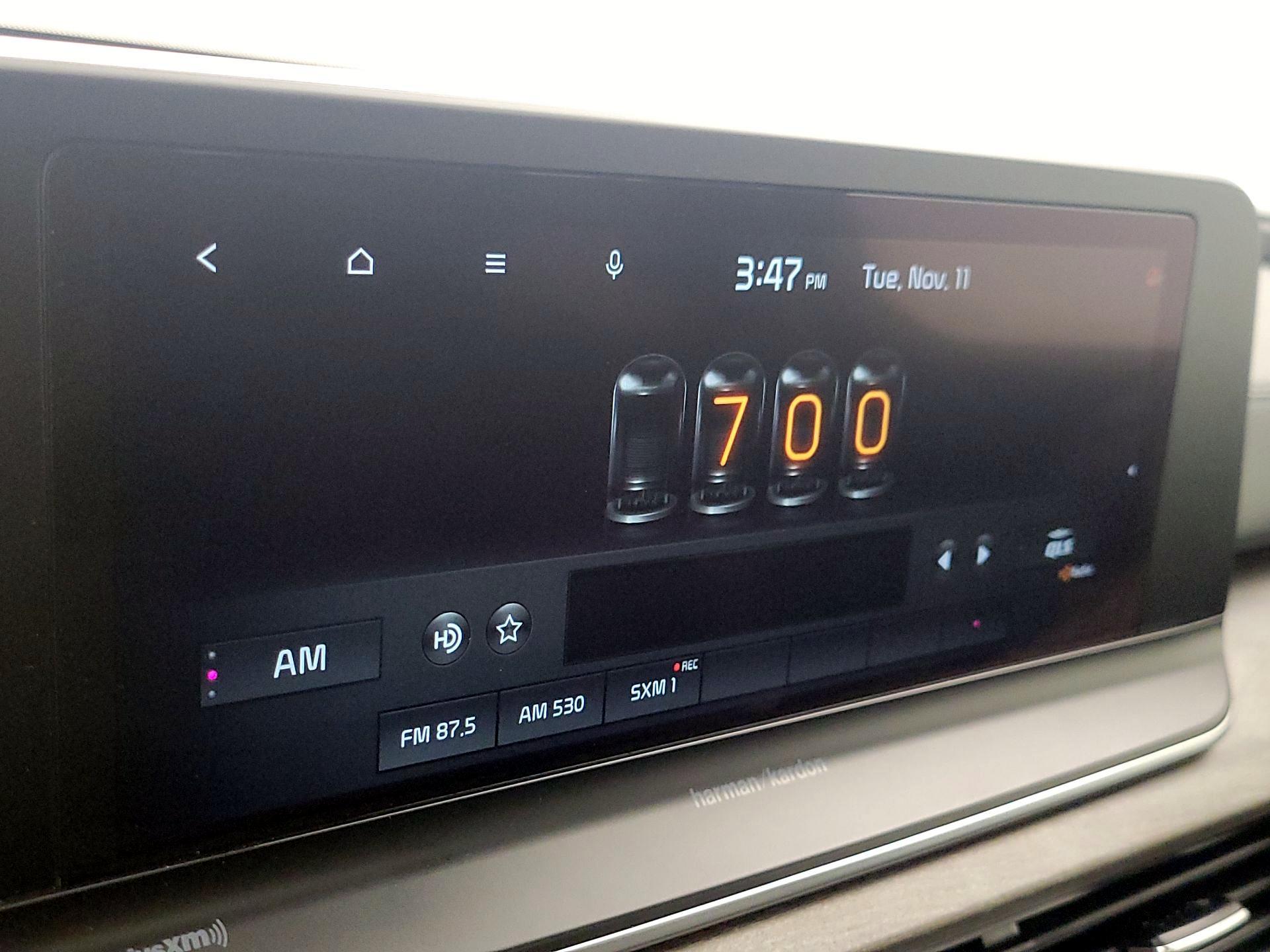 Thumbnail: 2021 Kia Telluride - 16