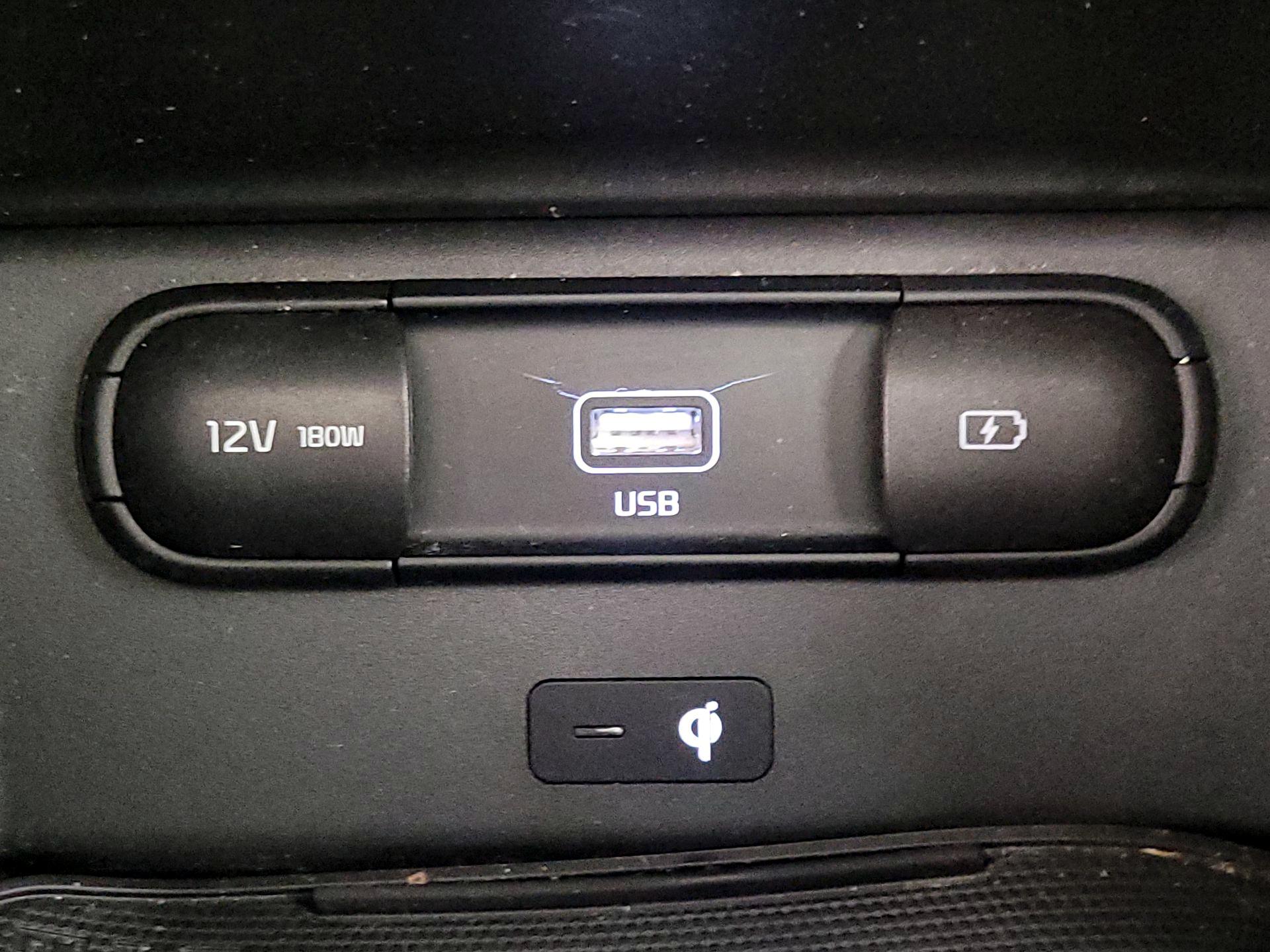 Thumbnail: 2021 Kia Telluride - 19