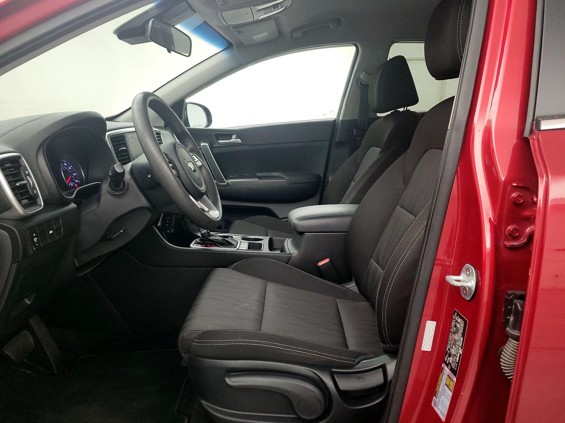 Thumbnail: 2020 Kia Sportage - 11