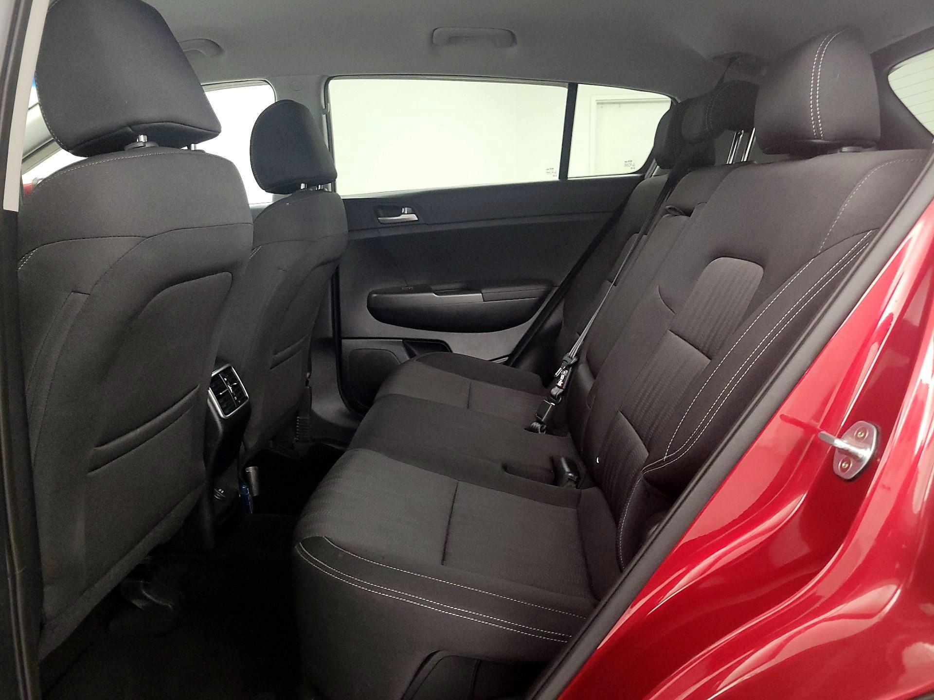 Thumbnail: 2020 Kia Sportage - 19