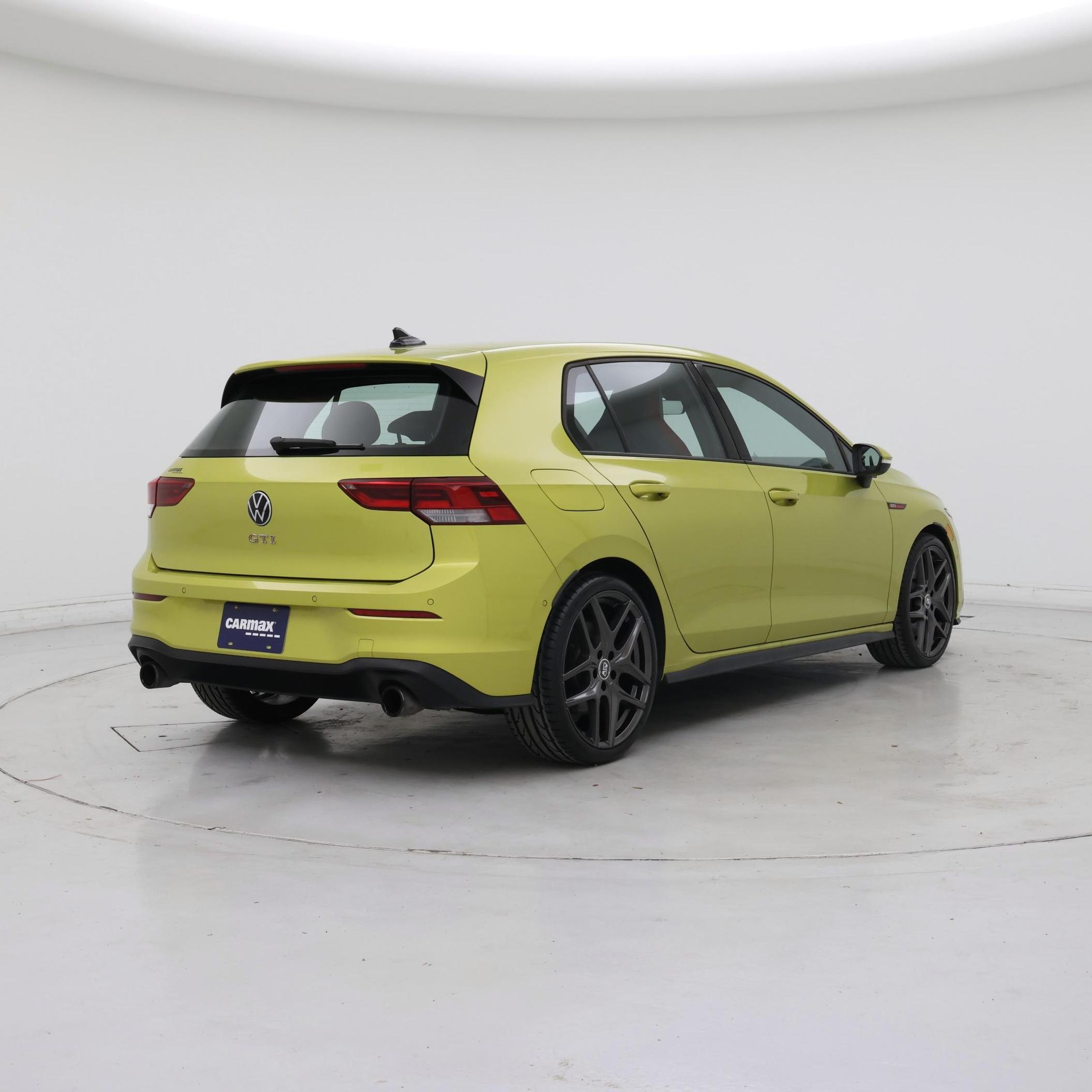 Thumbnail: 2022 Volkswagen Golf - 8