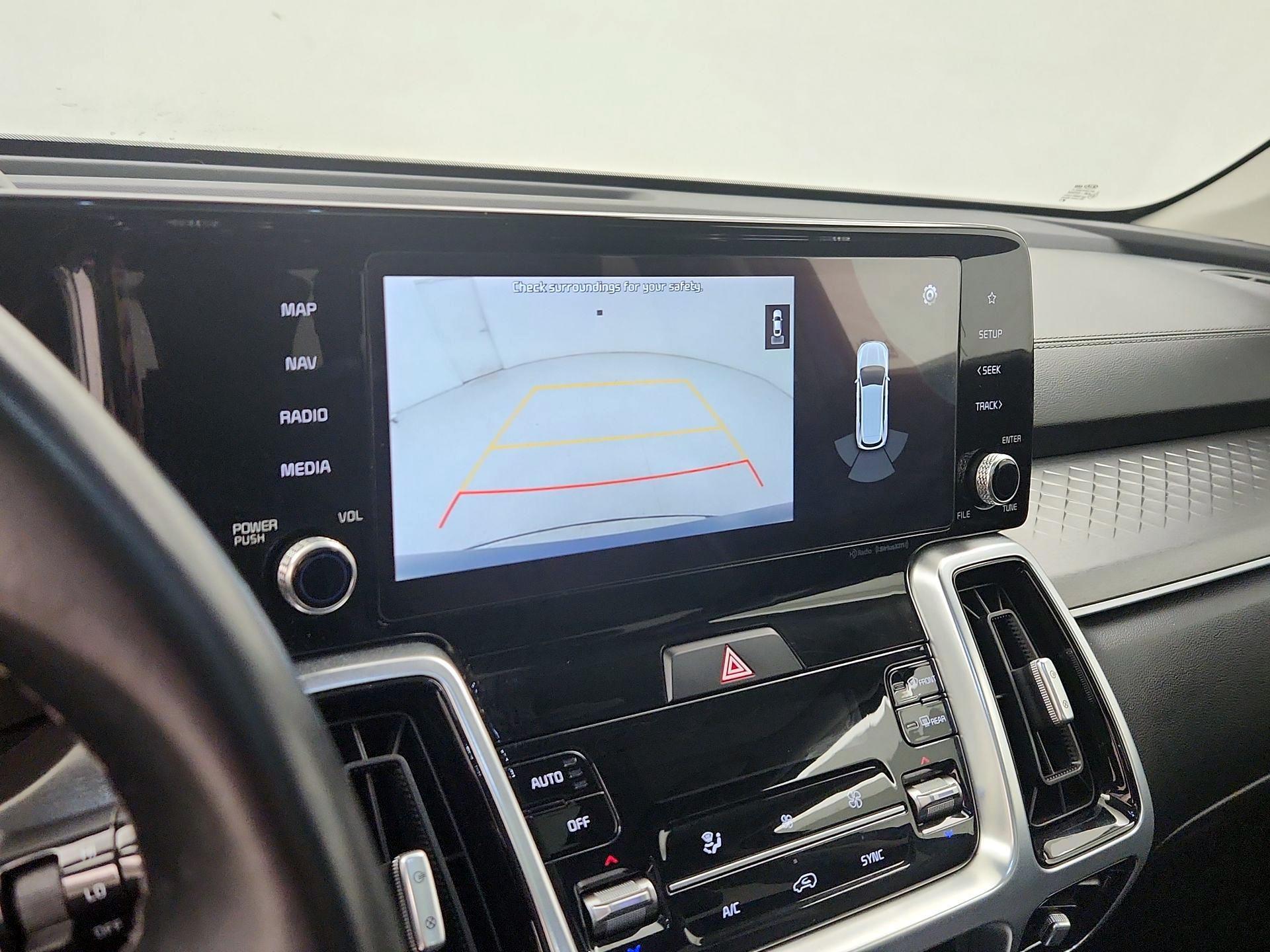 Thumbnail: 2021 Kia Sorento - 15