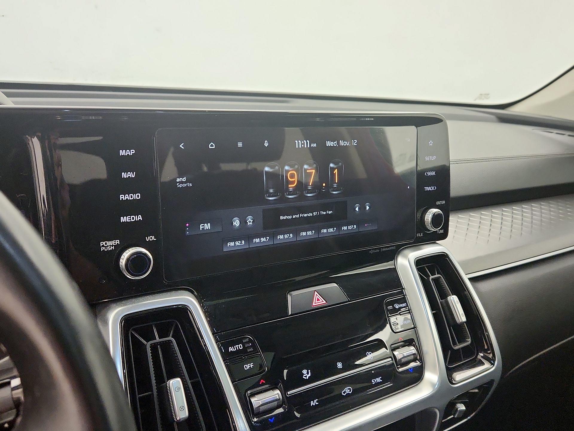 Thumbnail: 2021 Kia Sorento - 16