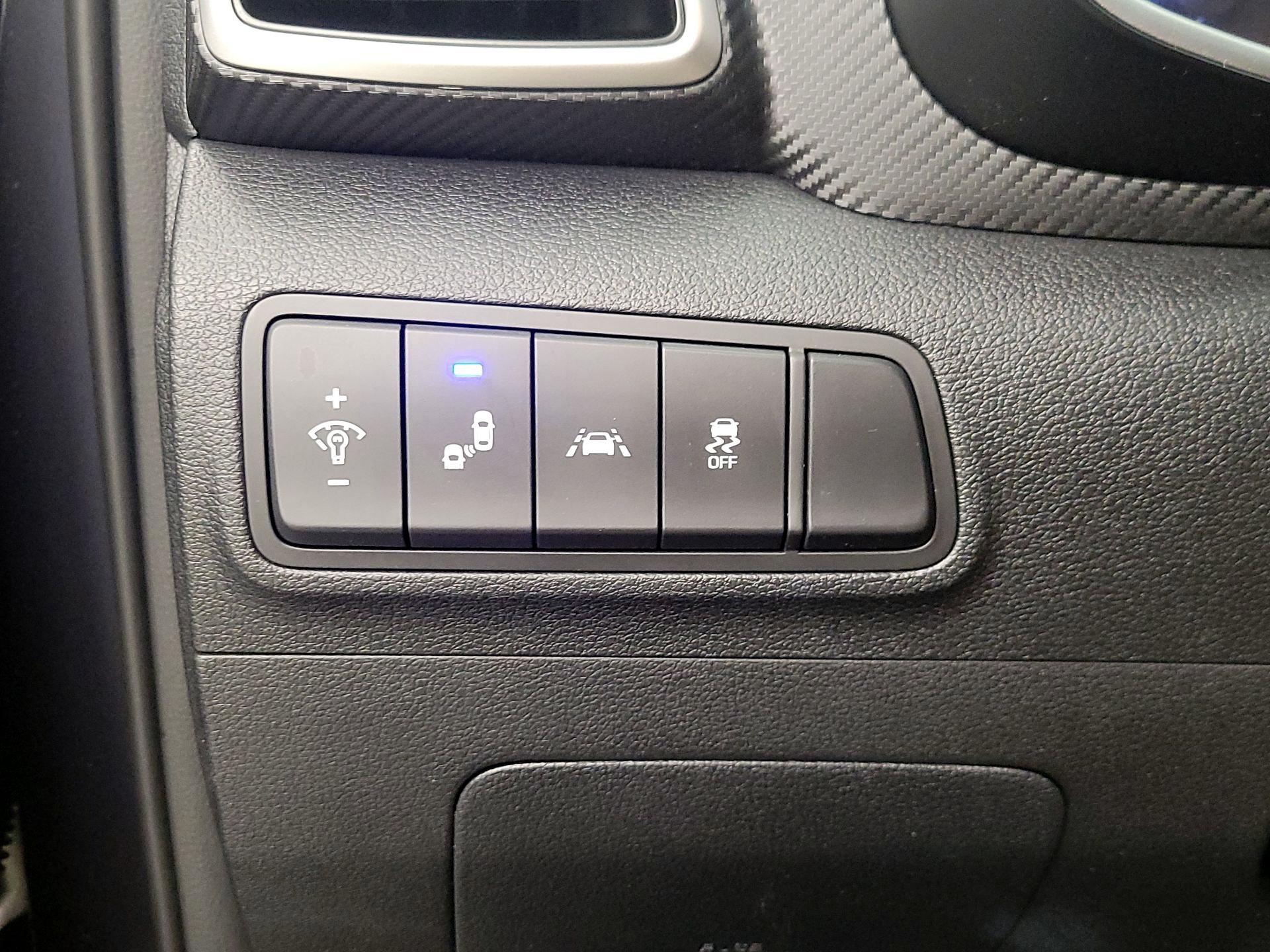 Thumbnail: 2021 Hyundai Tucson - 13