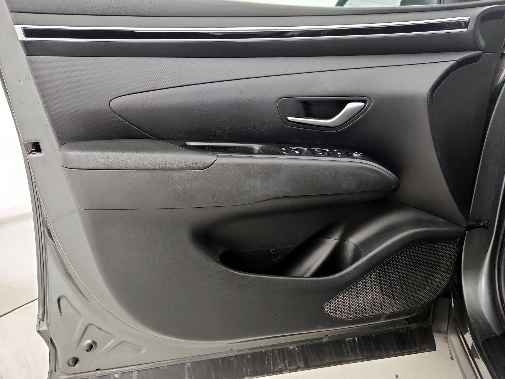 Thumbnail: 2022 Hyundai Tucson - 12