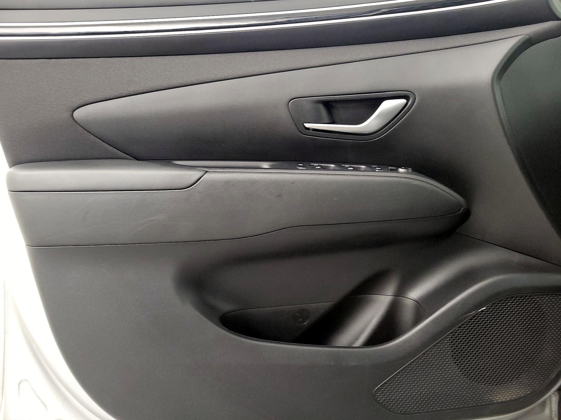 Thumbnail: 2023 Hyundai Tucson - 12