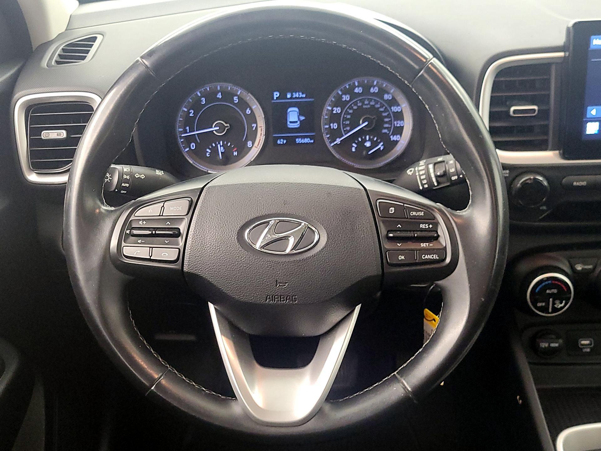 Thumbnail: 2021 Hyundai Venue - 10