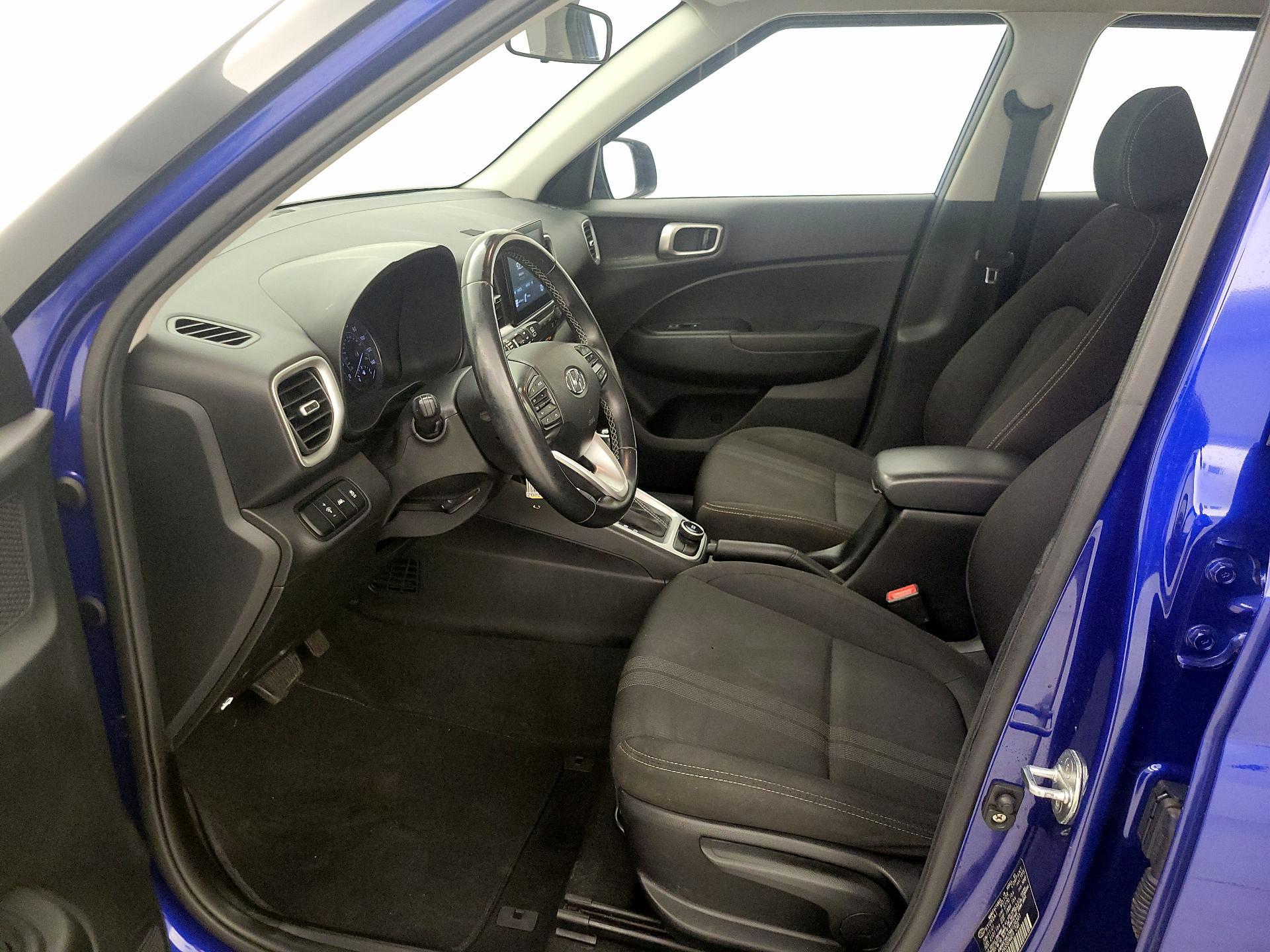 Thumbnail: 2021 Hyundai Venue - 11