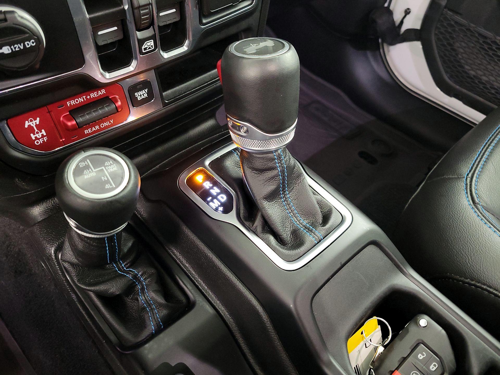 Thumbnail: 2023 Jeep Wrangler - 18