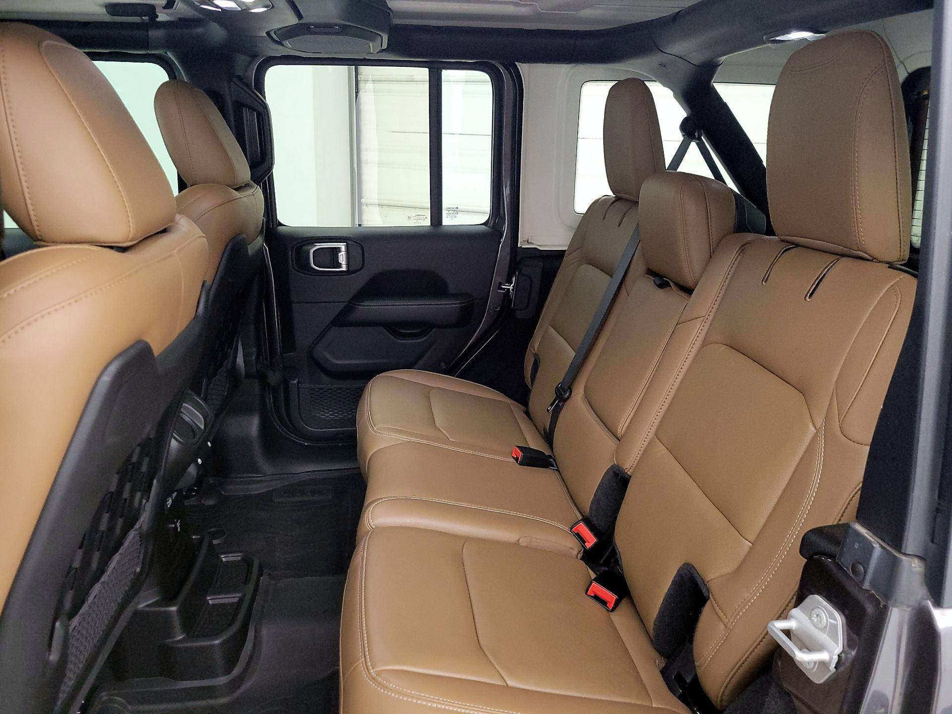 Thumbnail: 2022 Jeep Wrangler - 19