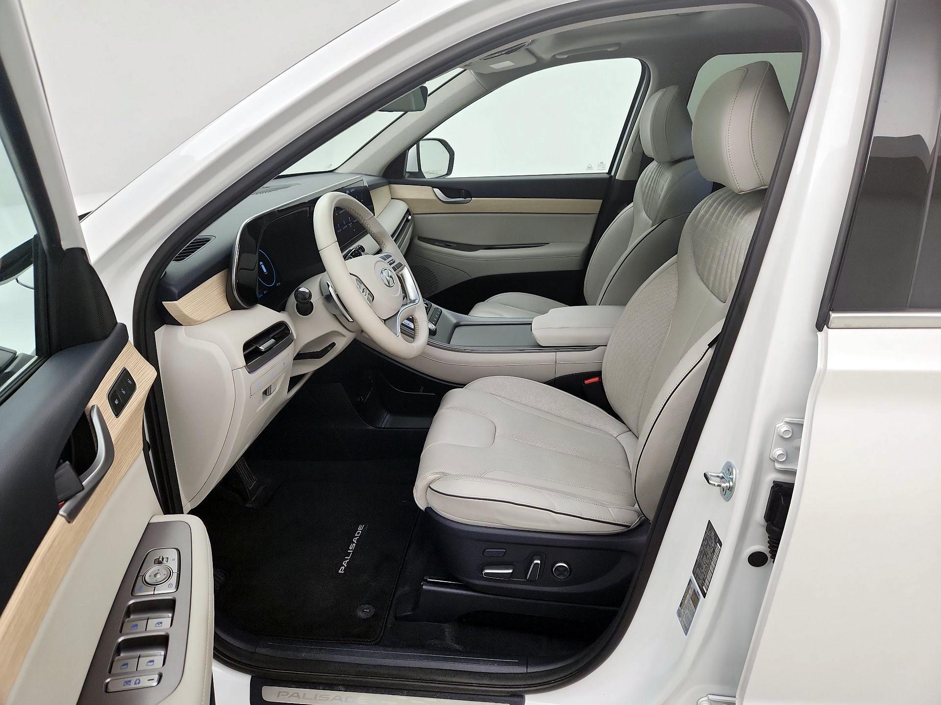 Thumbnail: 2025 Hyundai Palisade - 11