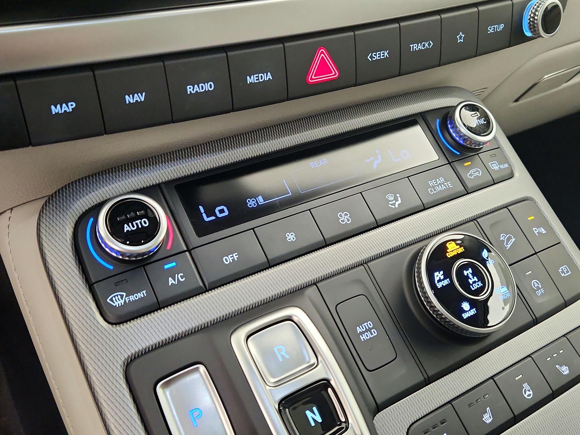 Thumbnail: 2025 Hyundai Palisade - 17