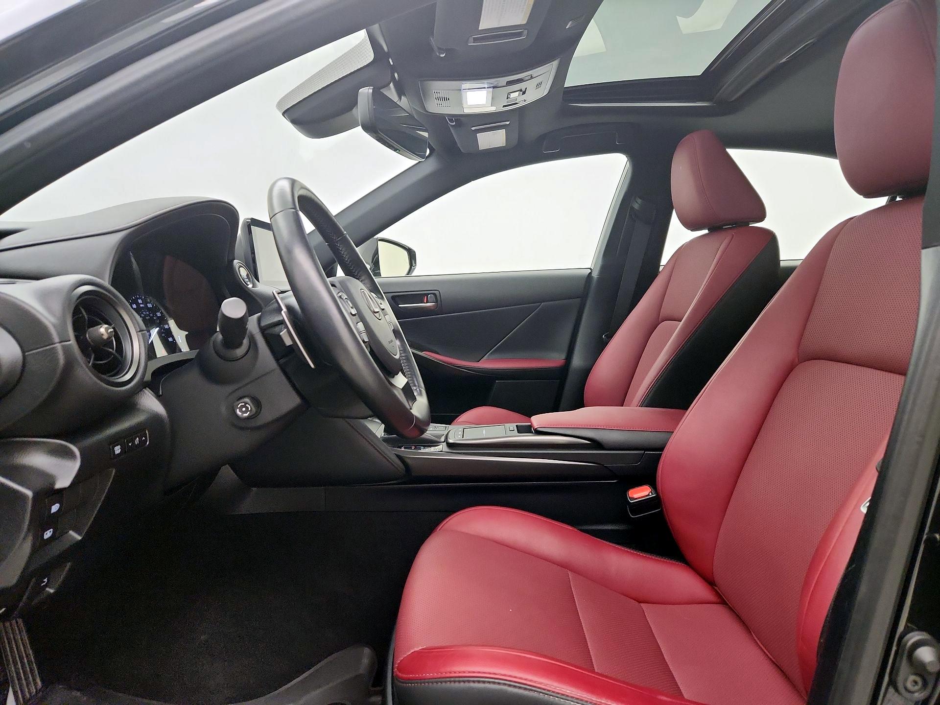 Thumbnail: 2023 Lexus IS - 11