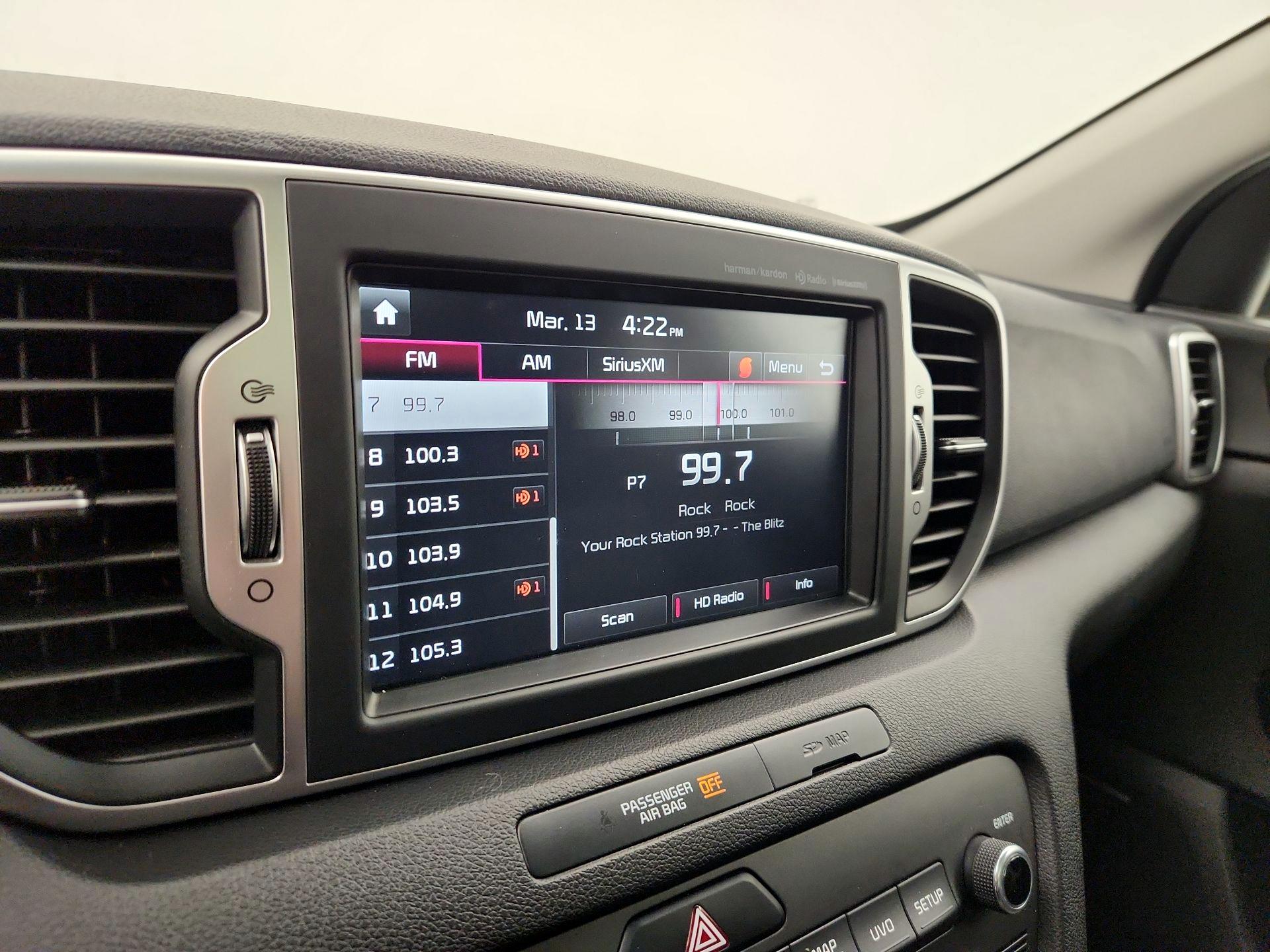 Thumbnail: 2017 Kia Sportage - 16