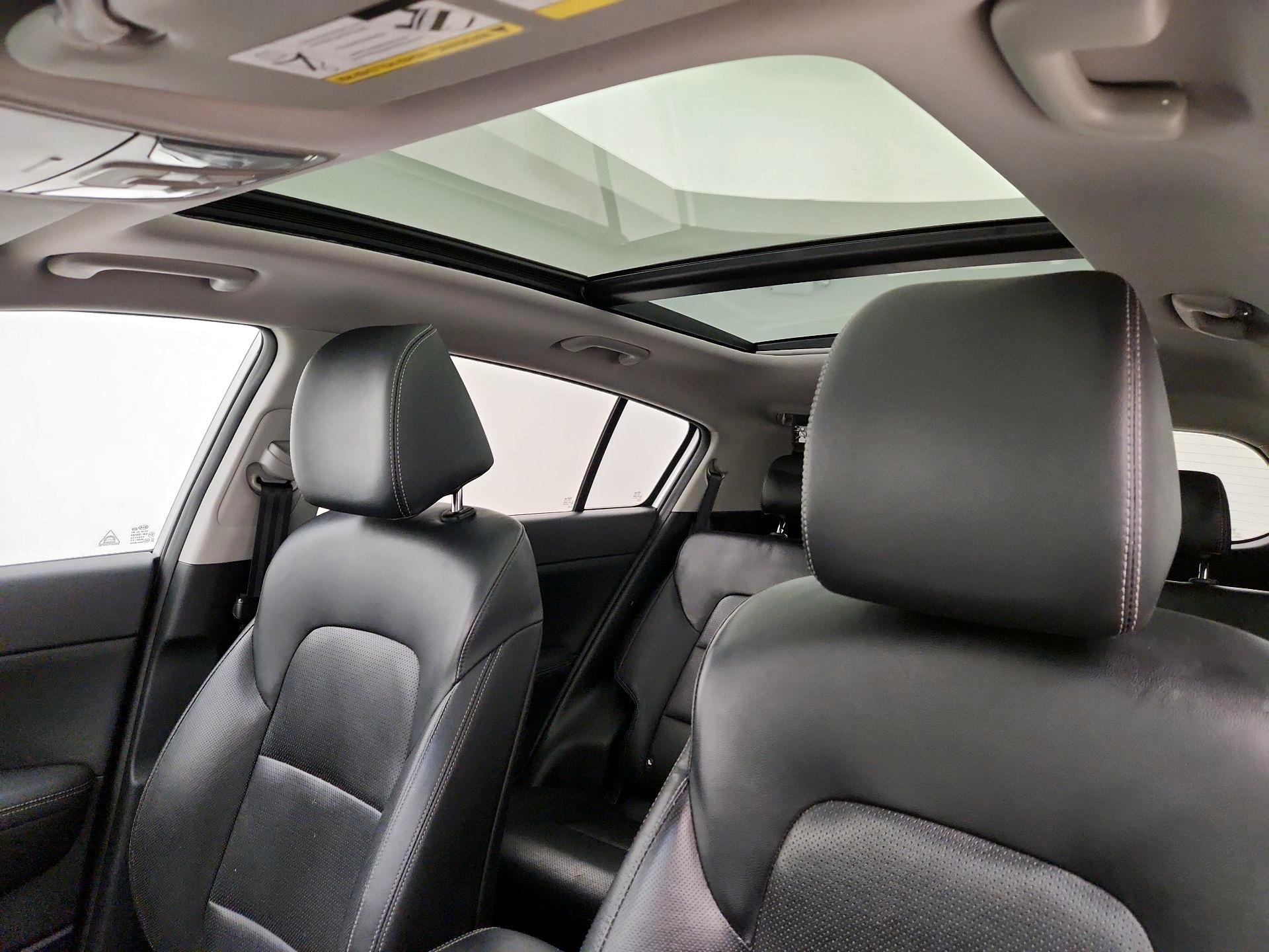 Thumbnail: 2017 Kia Sportage - 20