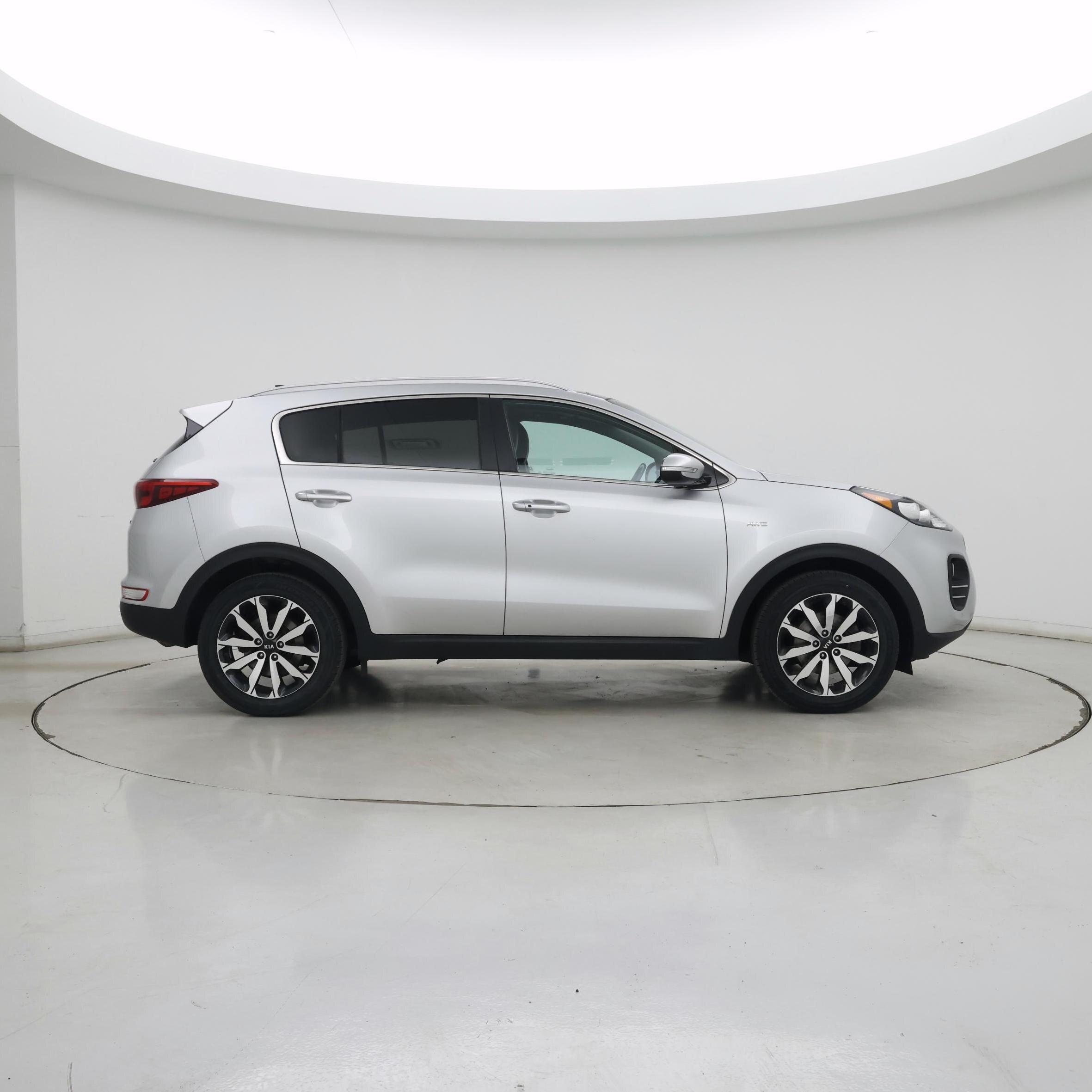 Thumbnail: 2017 Kia Sportage - 7