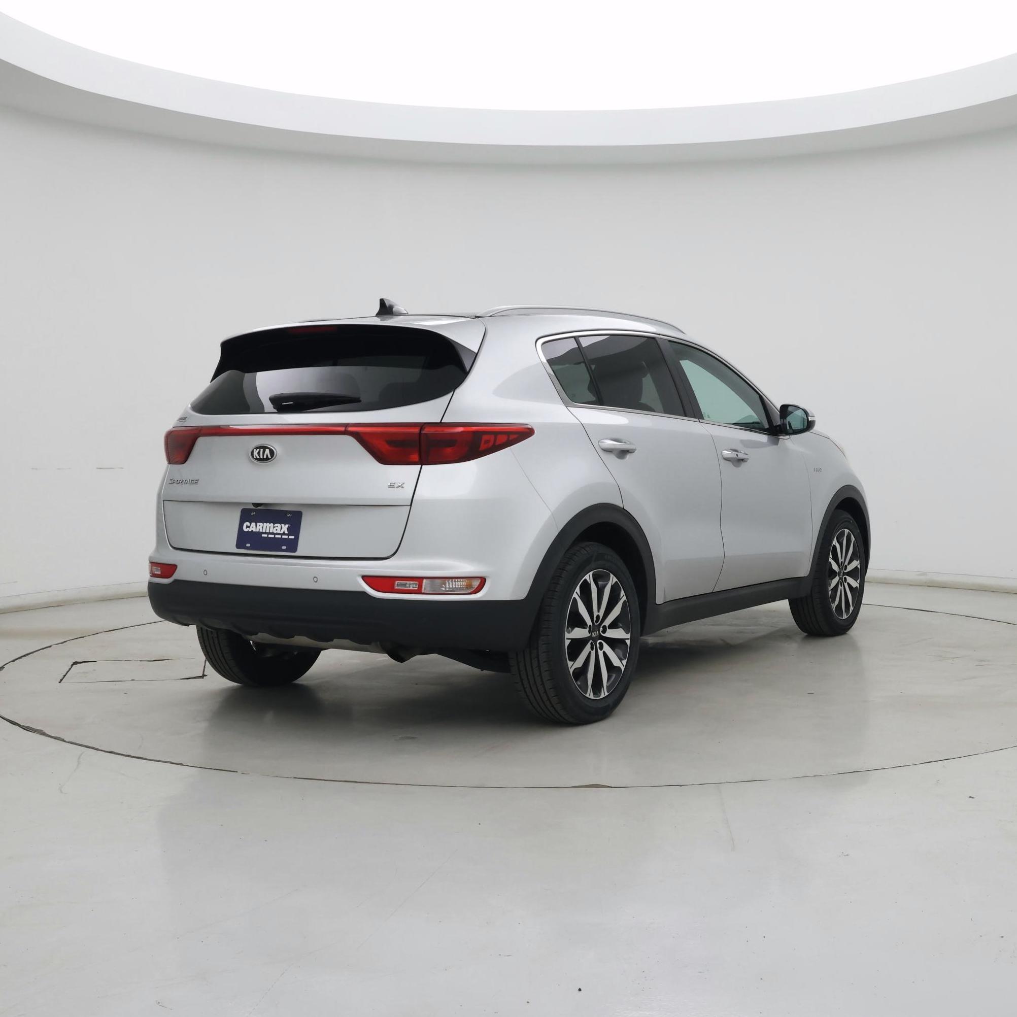 Thumbnail: 2017 Kia Sportage - 8