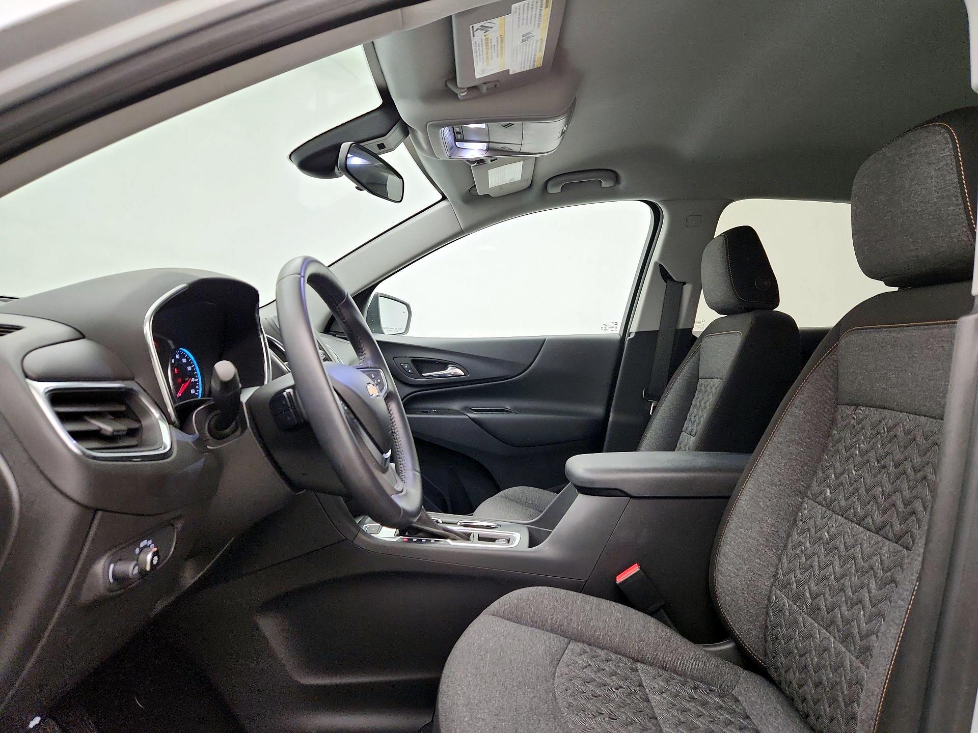 Thumbnail: 2022 Chevrolet Equinox - 11