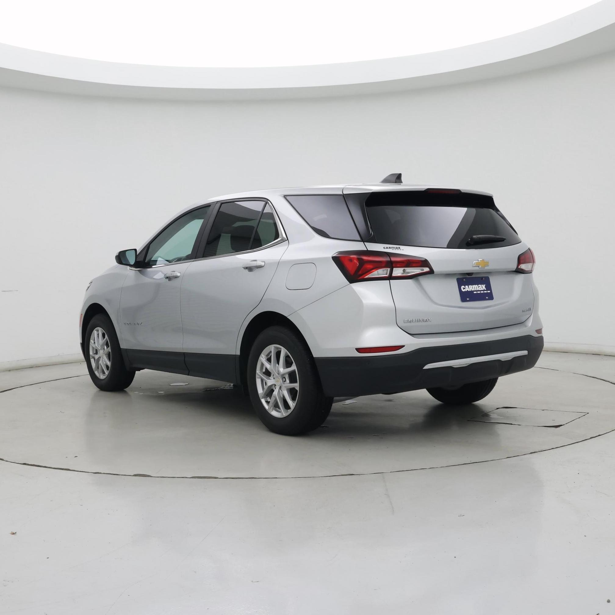 Thumbnail: 2022 Chevrolet Equinox - 2