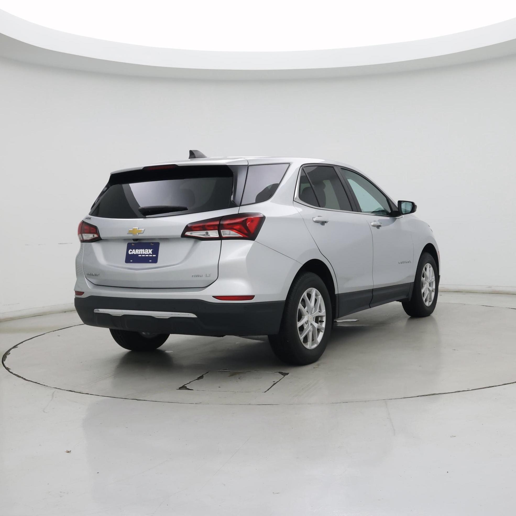 Thumbnail: 2022 Chevrolet Equinox - 8