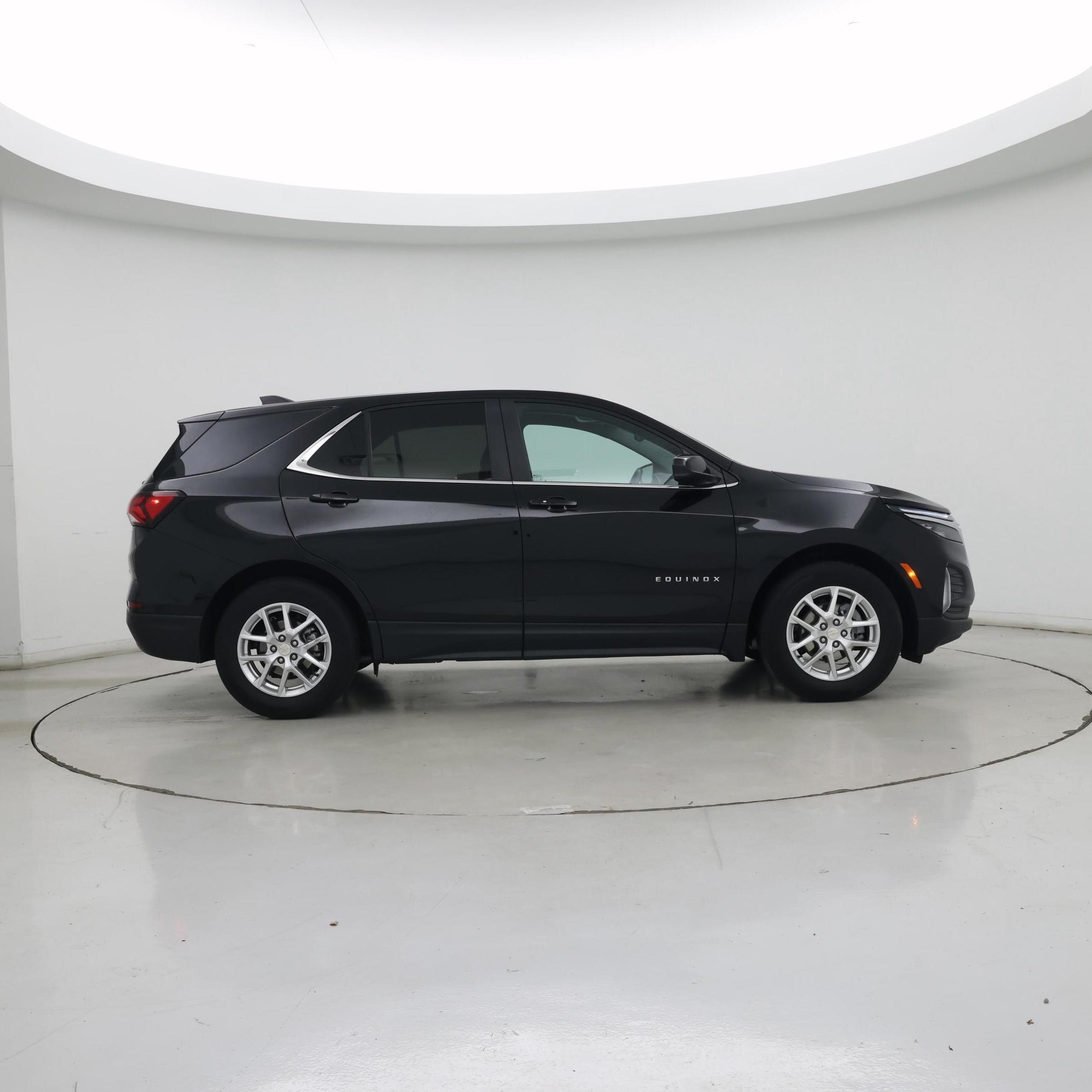 Thumbnail: 2023 Chevrolet Equinox - 7