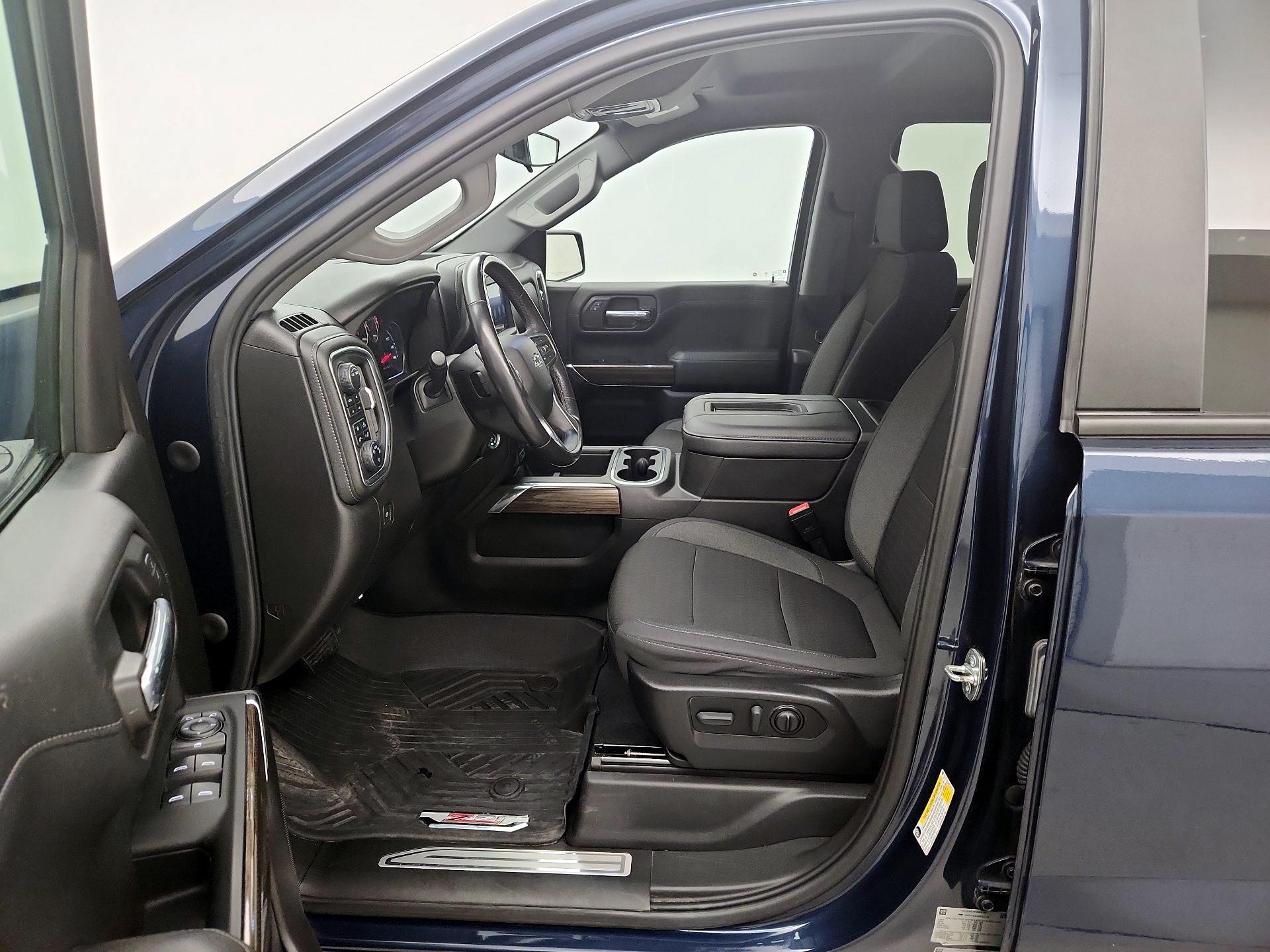 Thumbnail: 2021 Chevrolet Silverado 1500 - 11