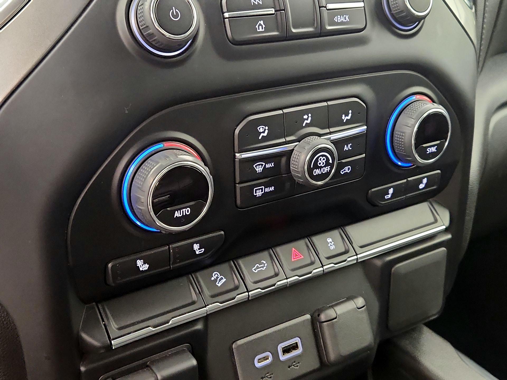 Thumbnail: 2021 Chevrolet Silverado 1500 - 16