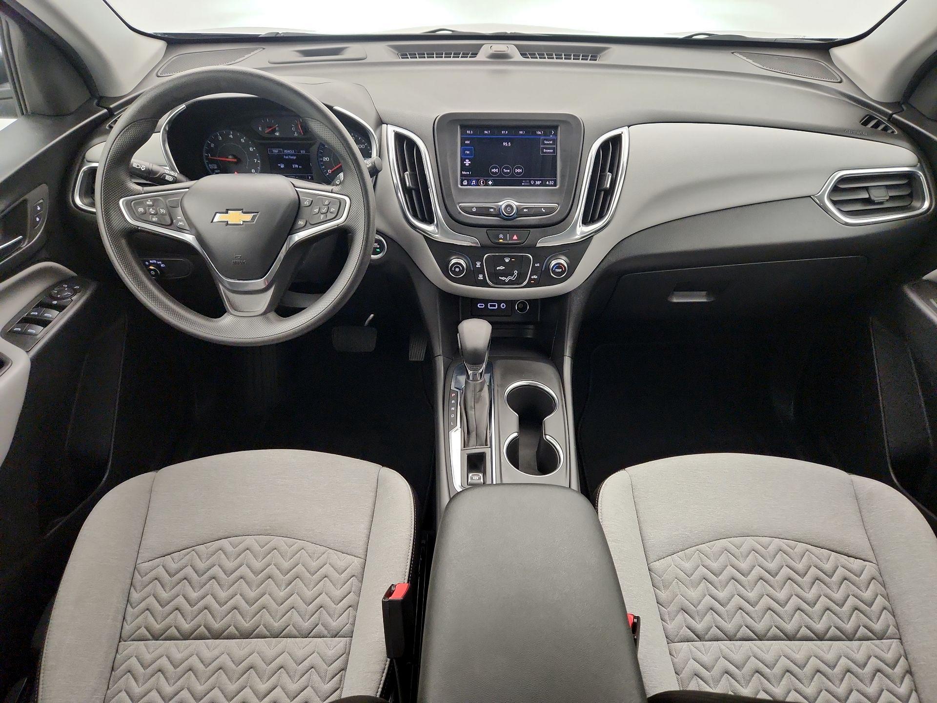 Thumbnail: 2022 Chevrolet Equinox - 9