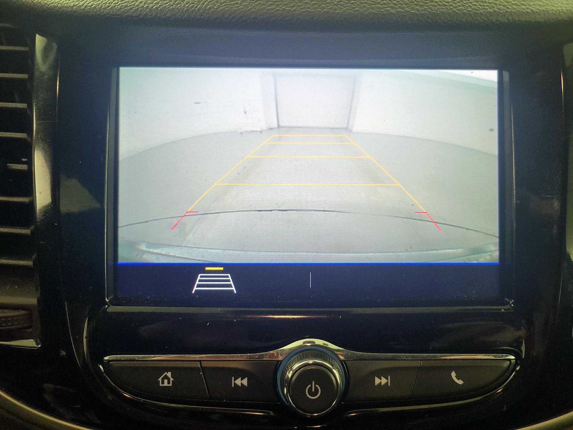 Thumbnail: 2020 Chevrolet Trax - 15