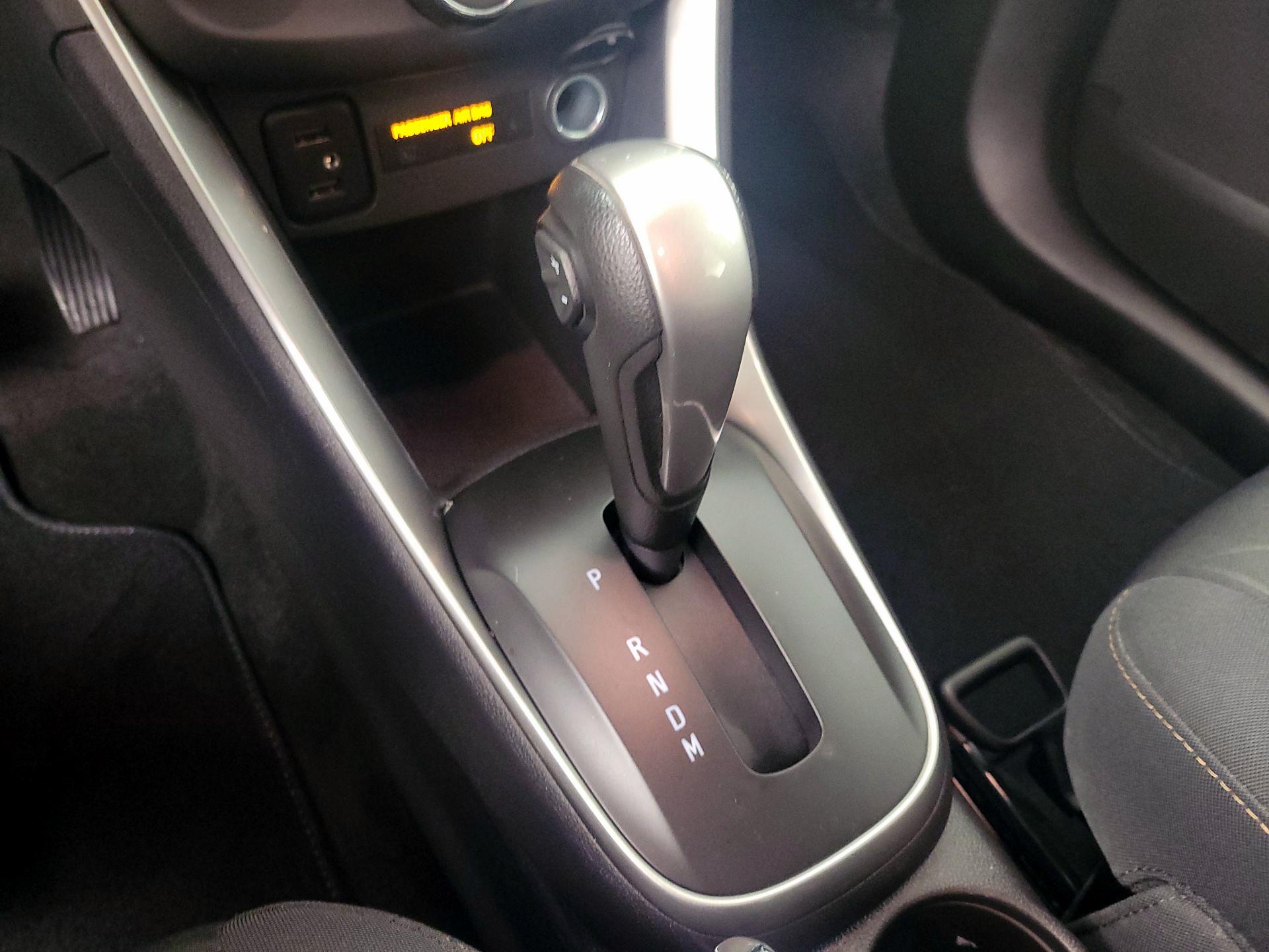 Thumbnail: 2020 Chevrolet Trax - 18