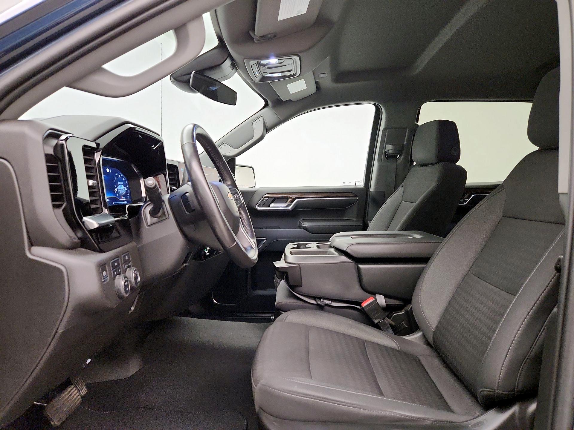 Thumbnail: 2022 Chevrolet Silverado 1500 - 11