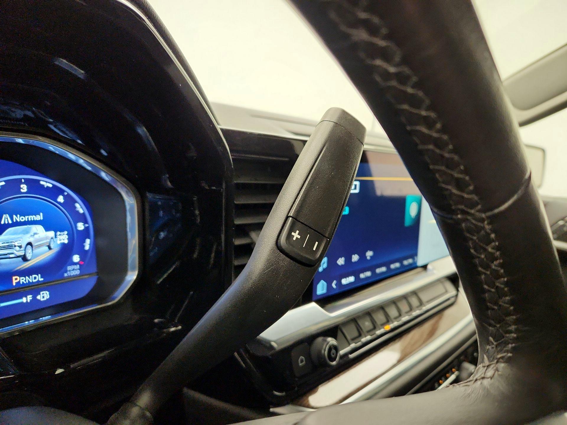 Thumbnail: 2022 Chevrolet Silverado 1500 - 17