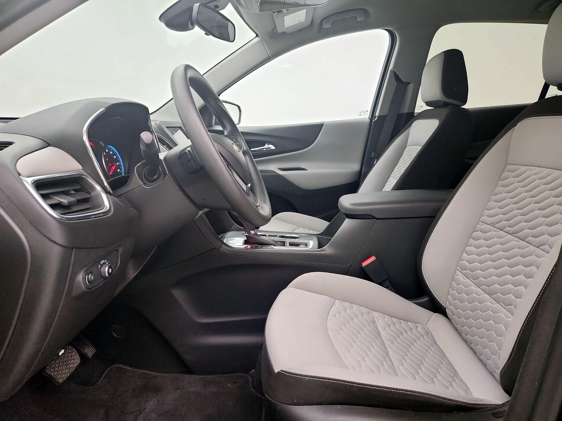 Thumbnail: 2020 Chevrolet Equinox - 11