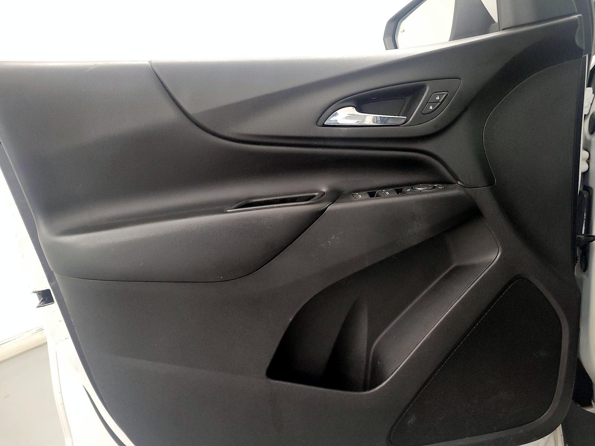 Thumbnail: 2020 Chevrolet Equinox - 12