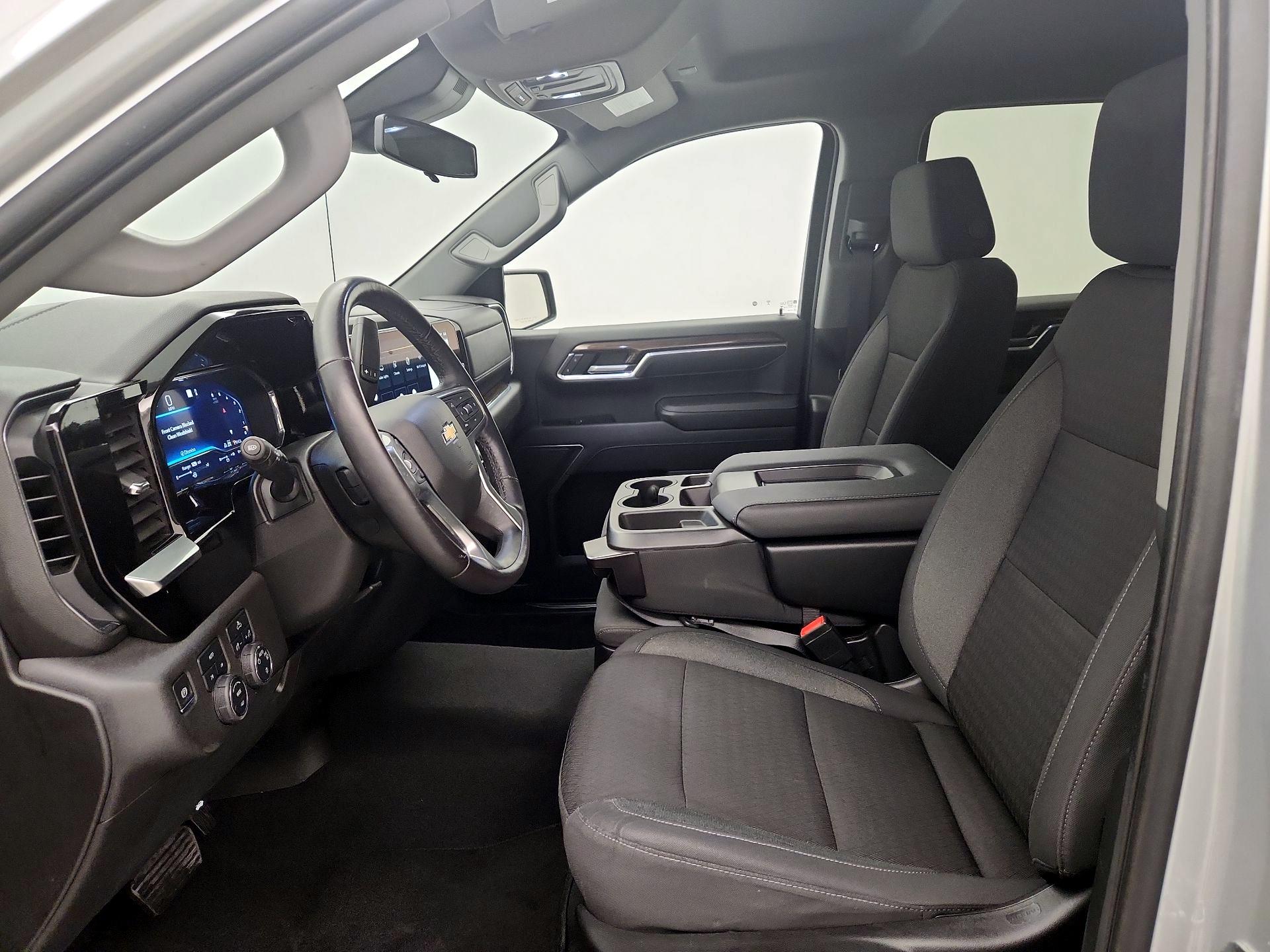 Thumbnail: 2022 Chevrolet Silverado 1500 - 11