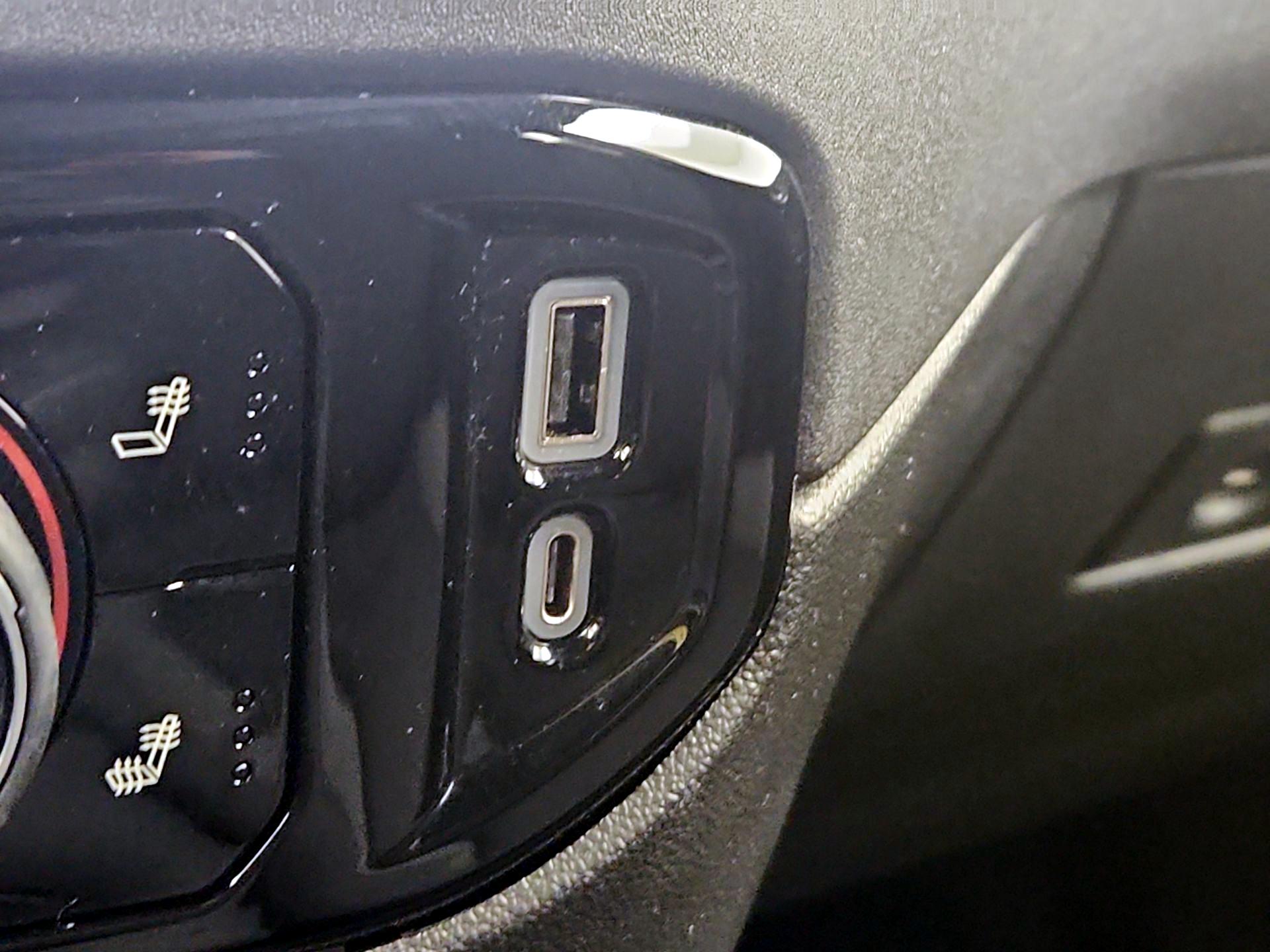 Thumbnail: 2022 Chevrolet Silverado 1500 - 18