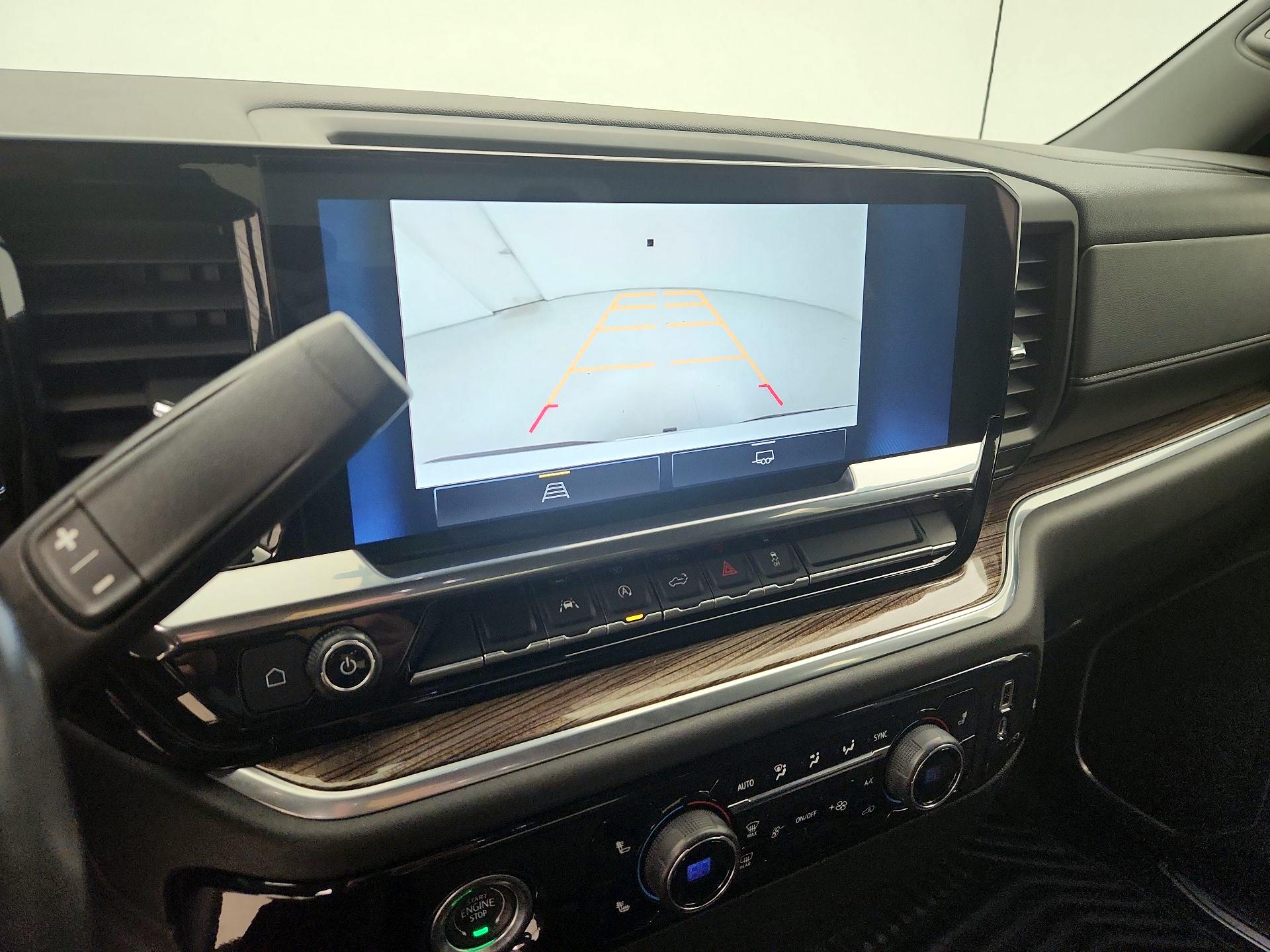 Thumbnail: 2022 Chevrolet Silverado 1500 - 14