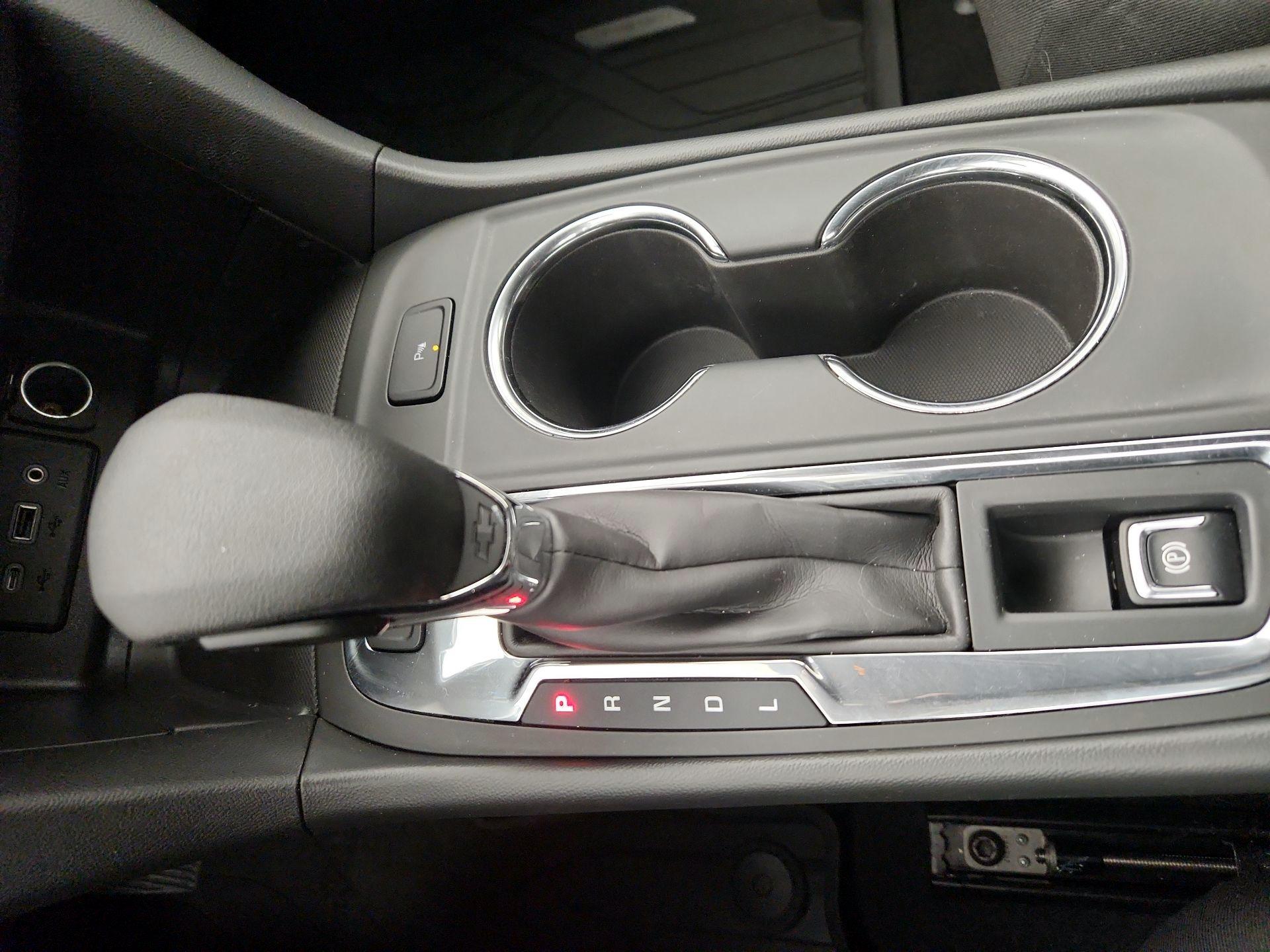 Thumbnail: 2022 Chevrolet Equinox - 17