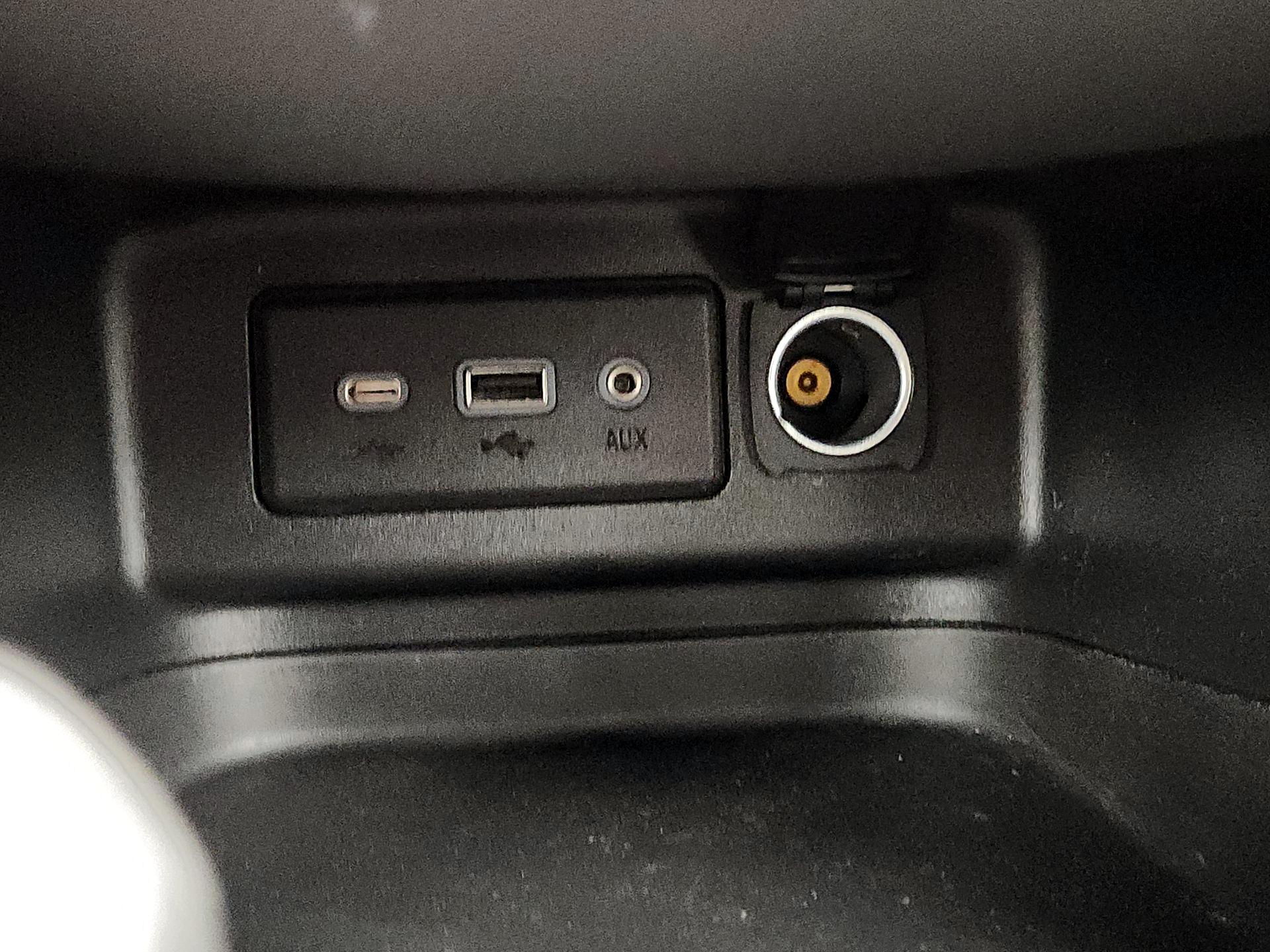 Thumbnail: 2022 Chevrolet Equinox - 18