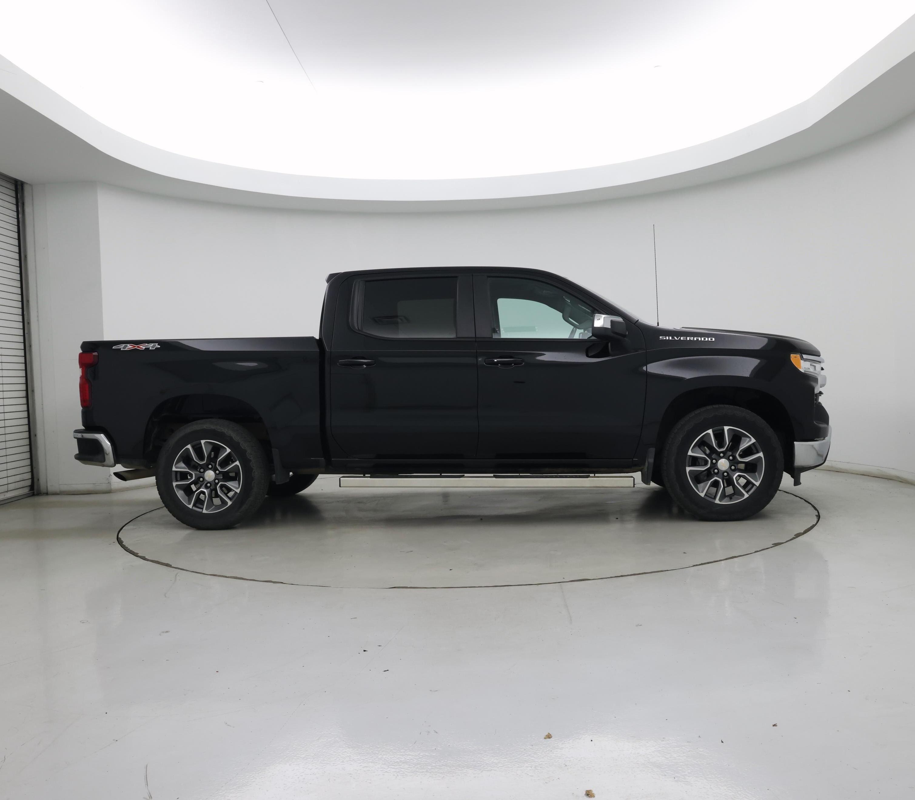 Thumbnail: 2023 Chevrolet Silverado 1500 - 7