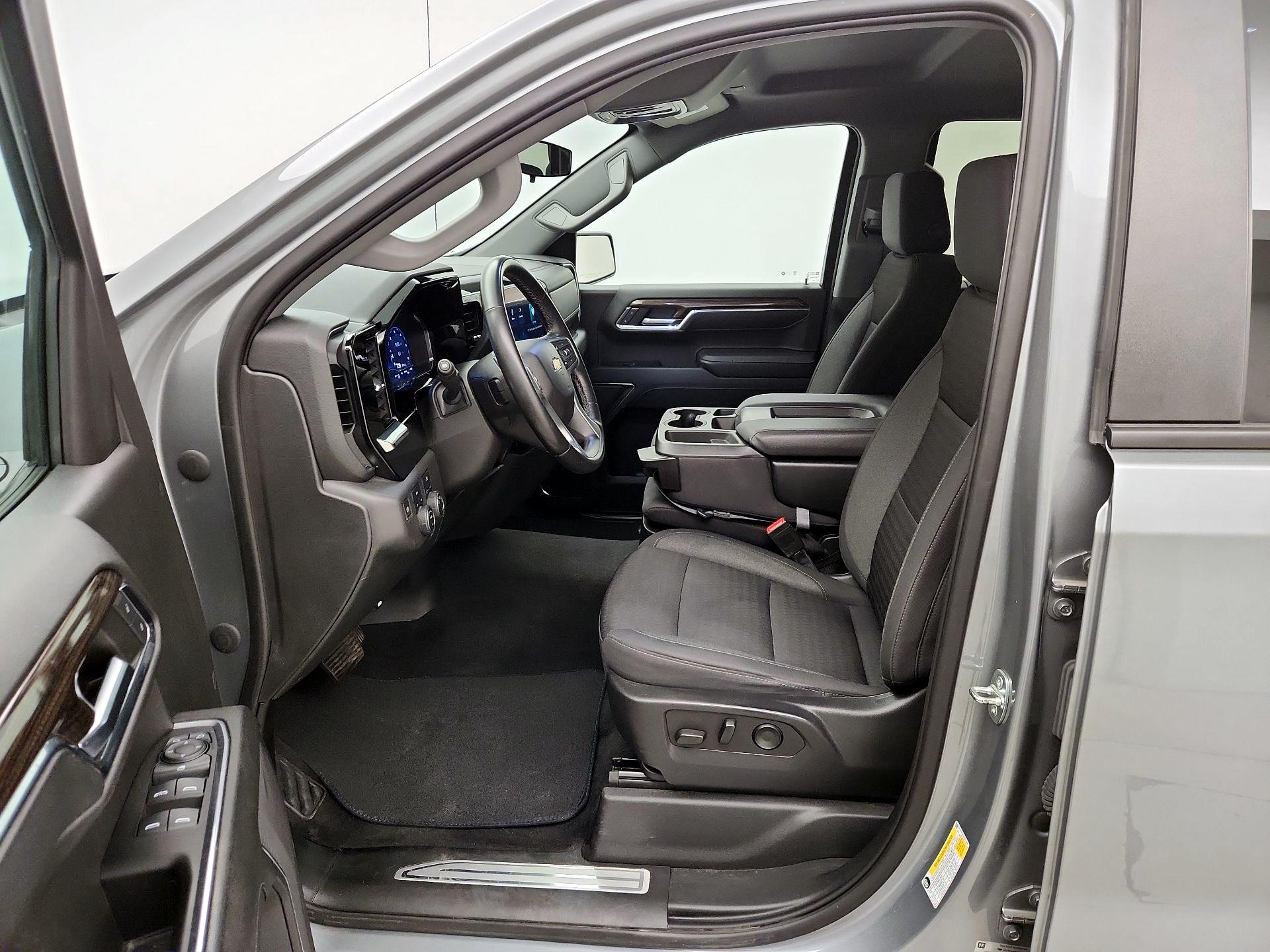 Thumbnail: 2023 Chevrolet Silverado 1500 - 11