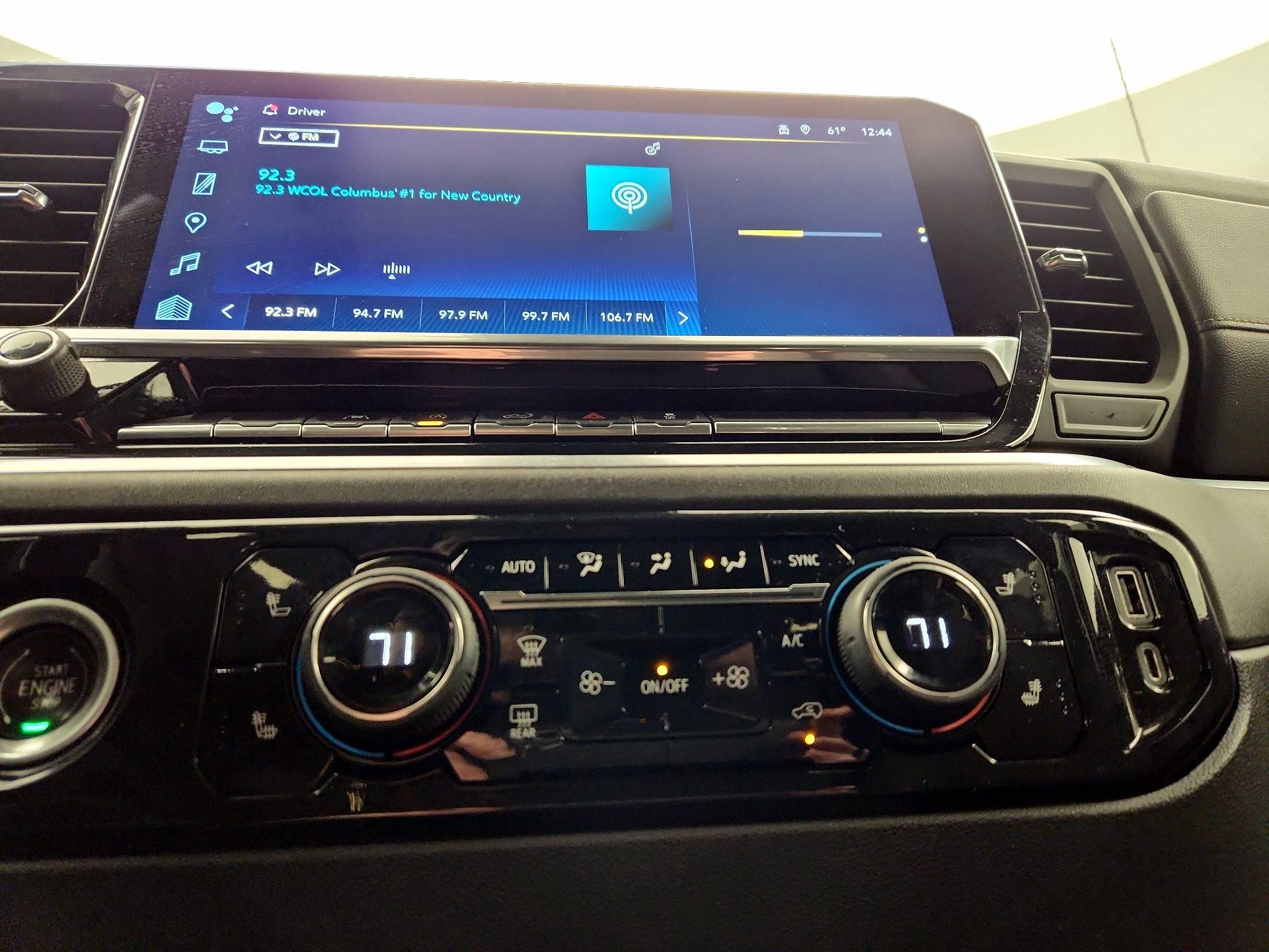 Thumbnail: 2022 Chevrolet Silverado 1500 - 17