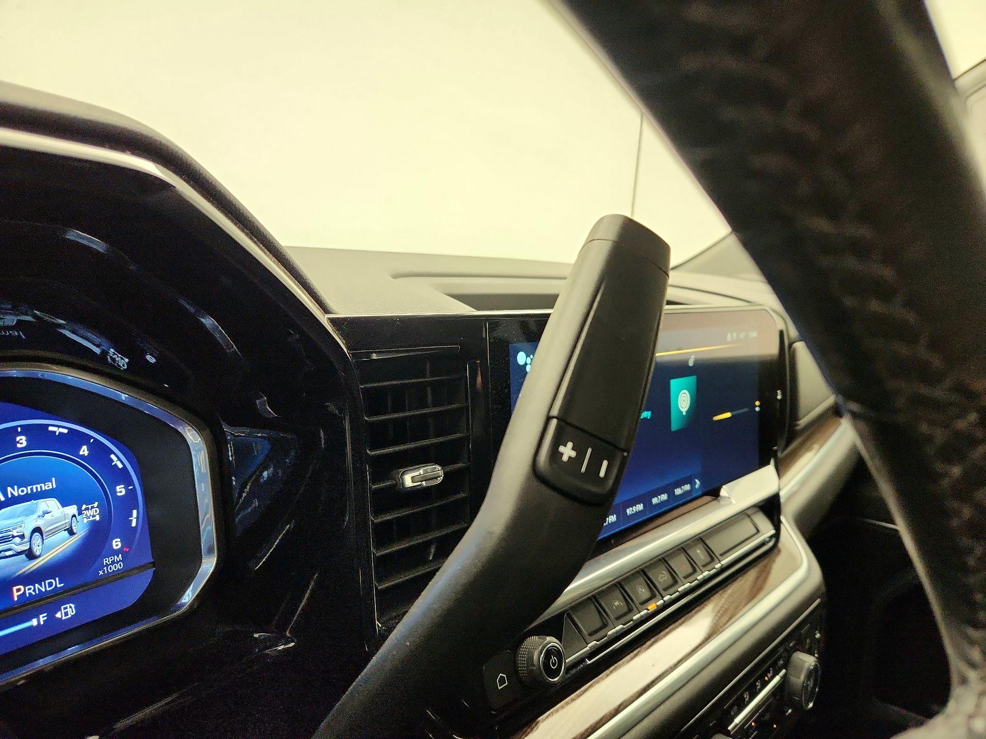 Thumbnail: 2022 Chevrolet Silverado 1500 - 18